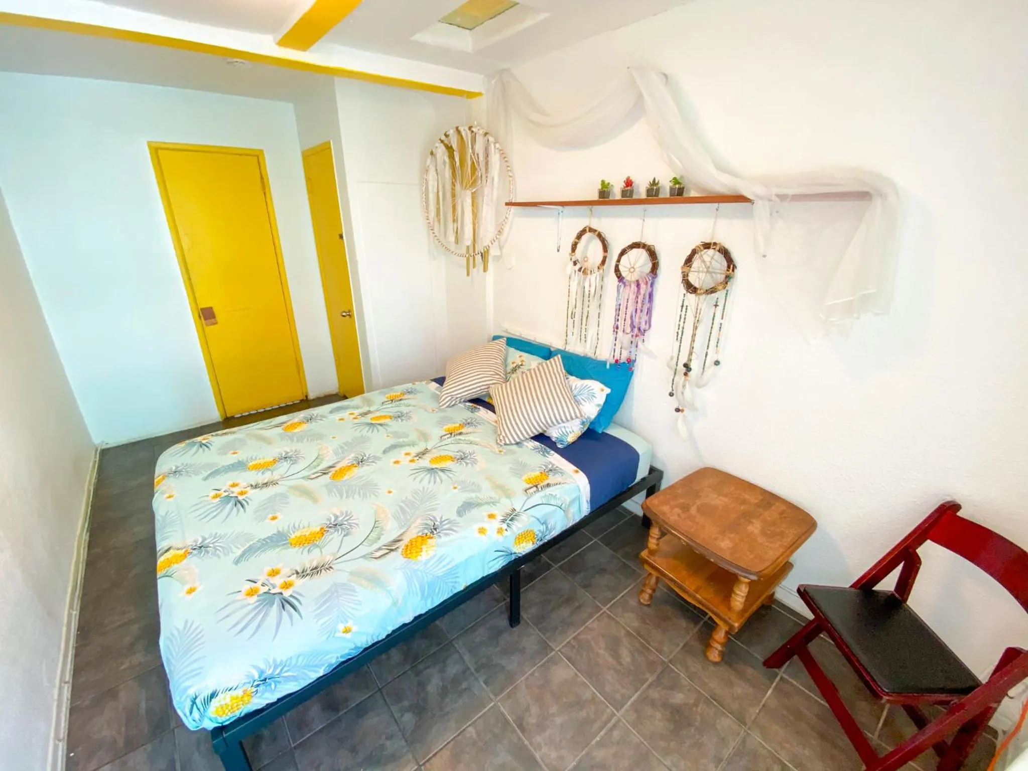 Bedroom, Bed in ITH San Diego Beach Bungalow Surf Hostel