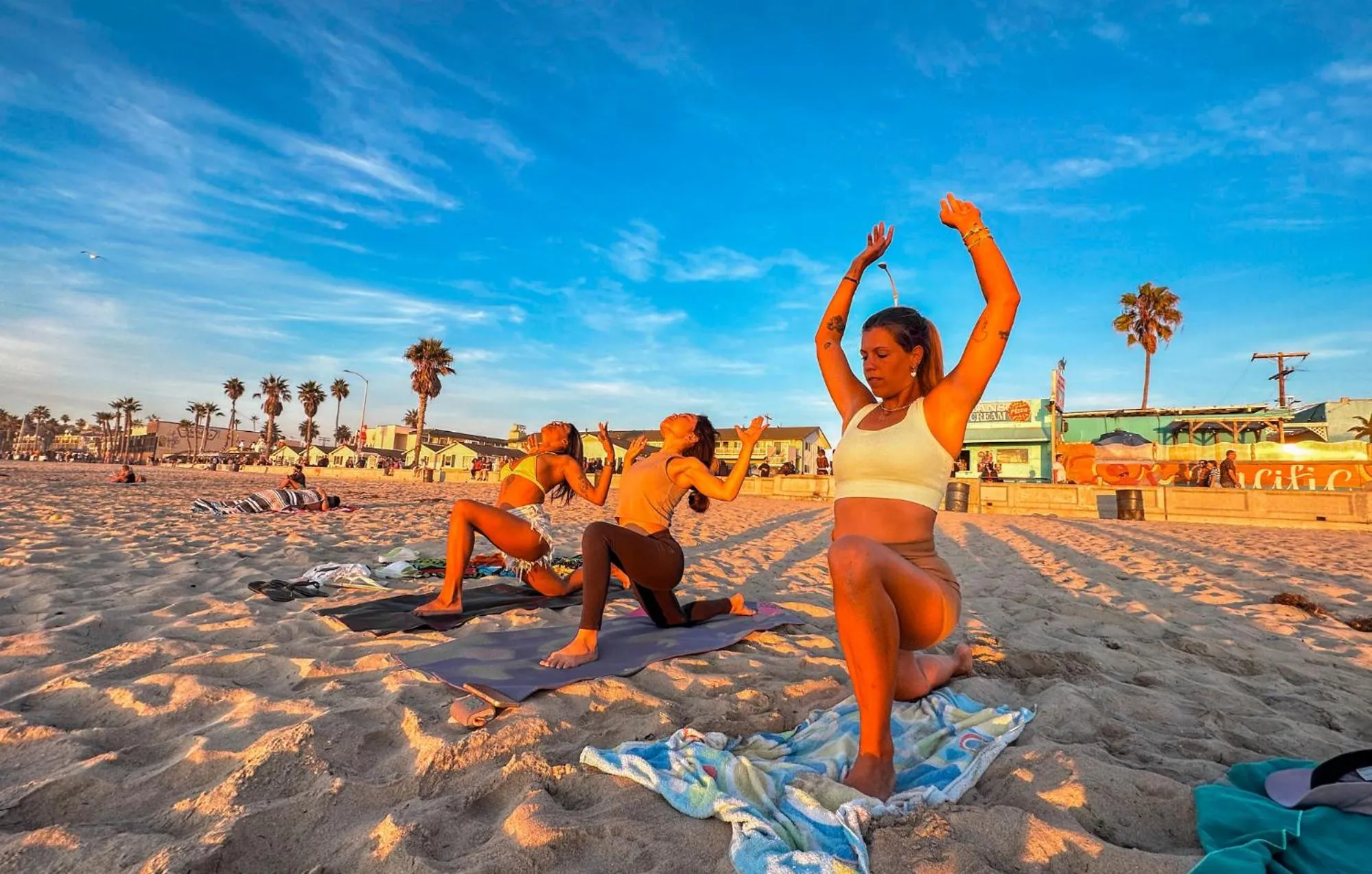 Spa and wellness centre/facilities in ITH San Diego Beach Bungalow Surf Hostel