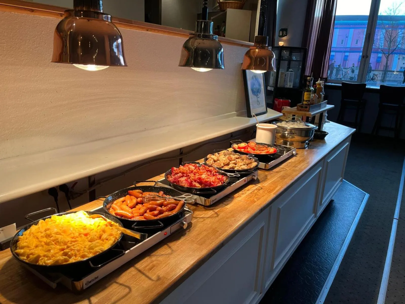 Restaurant/places to eat in ProfilHotels Mercur