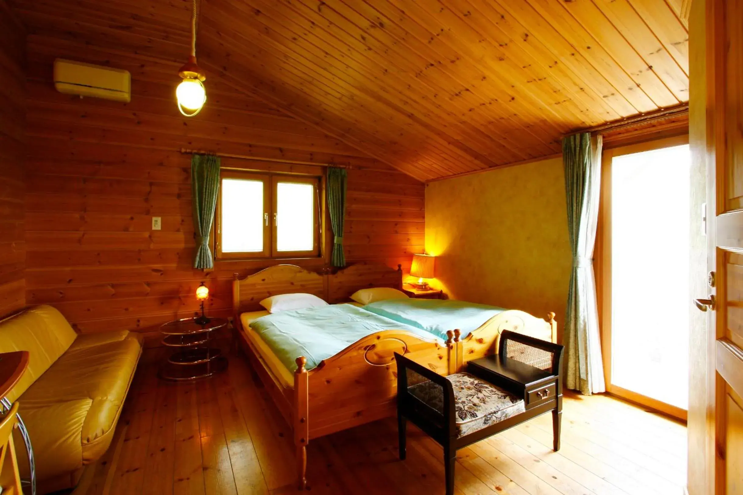 Log Room - Annex - Pet Friendly in Hotel Andermatt Log Room - Annex - Pet Friendly in Hotel Andermatt