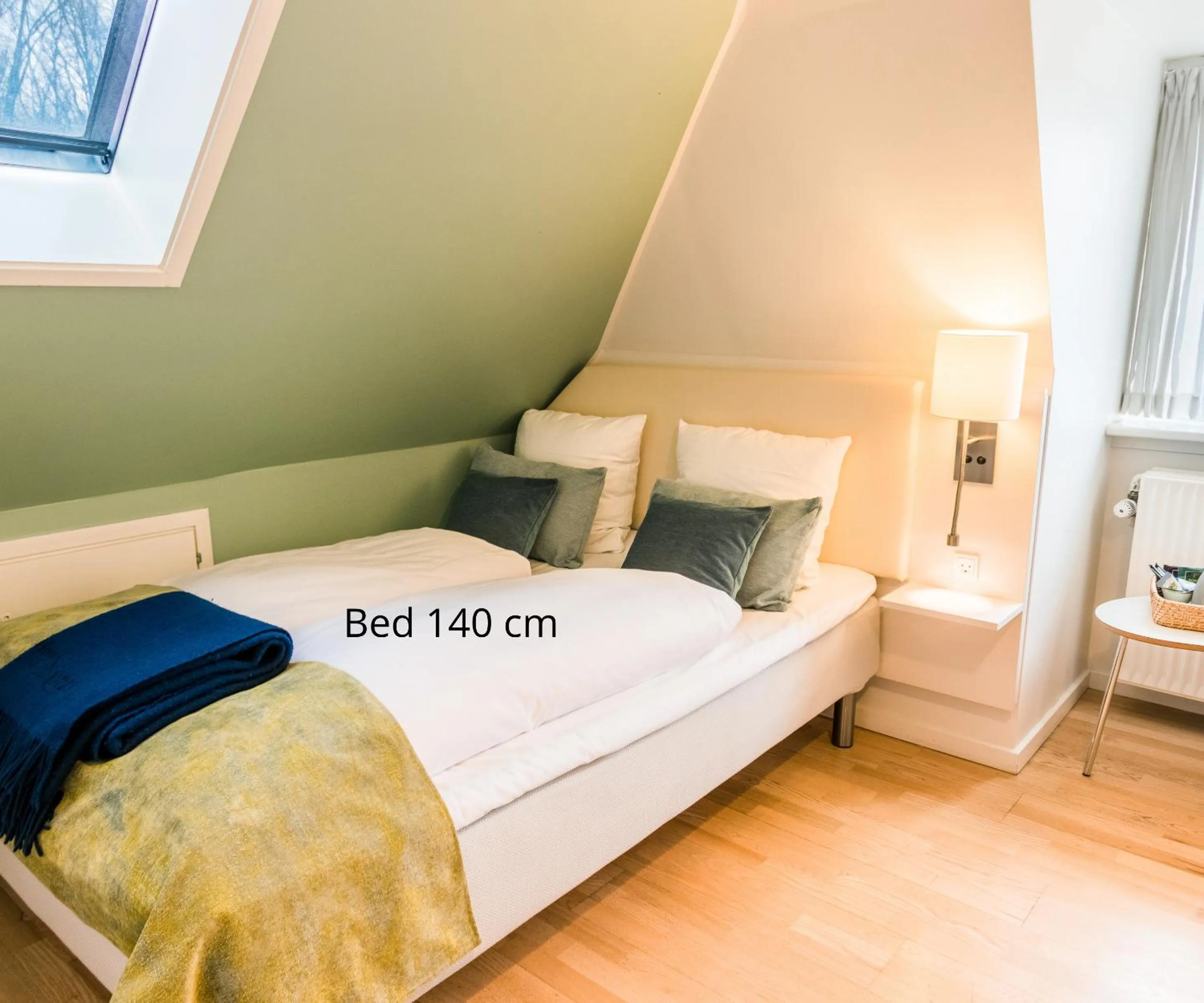 Bed in Sixtus Sinatur Hotel & Konference