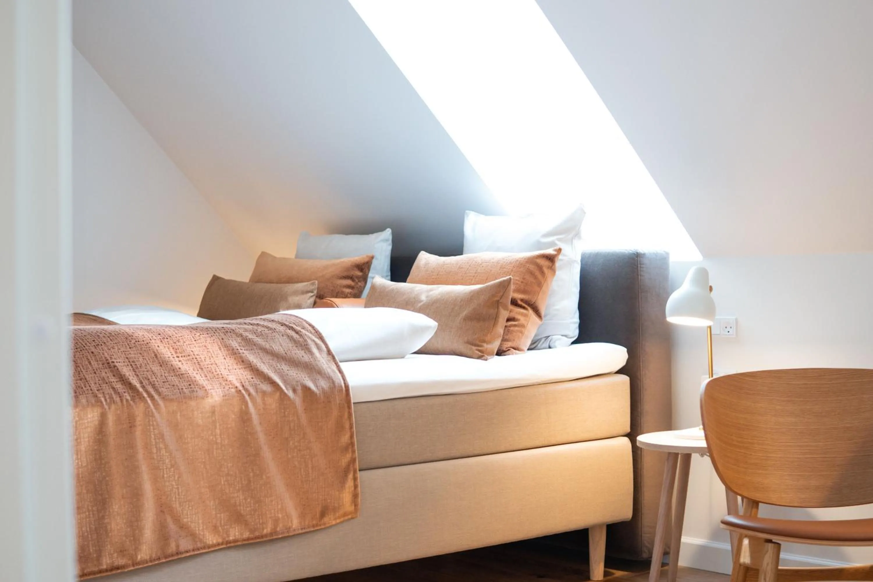 Bed in Sixtus Sinatur Hotel & Konference