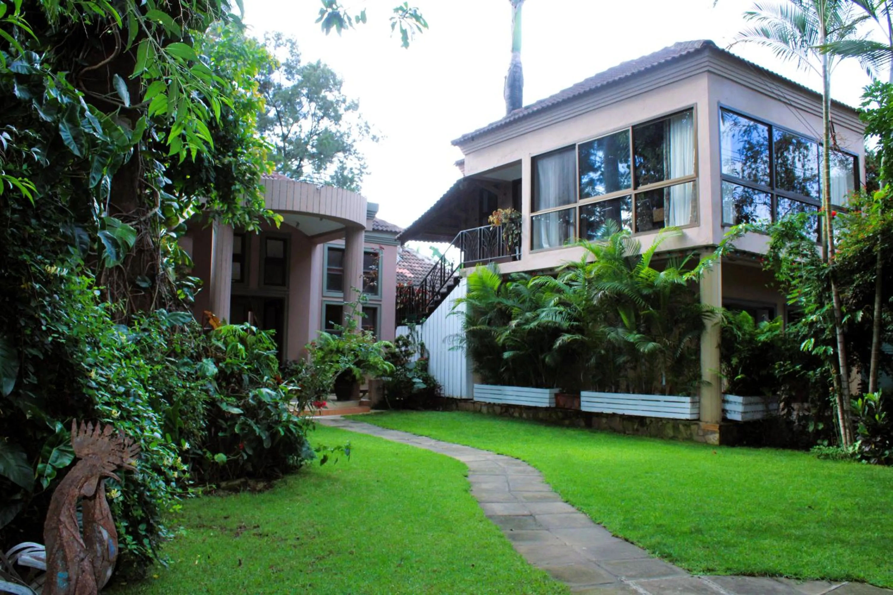 Property building in Zawadi House Lodge