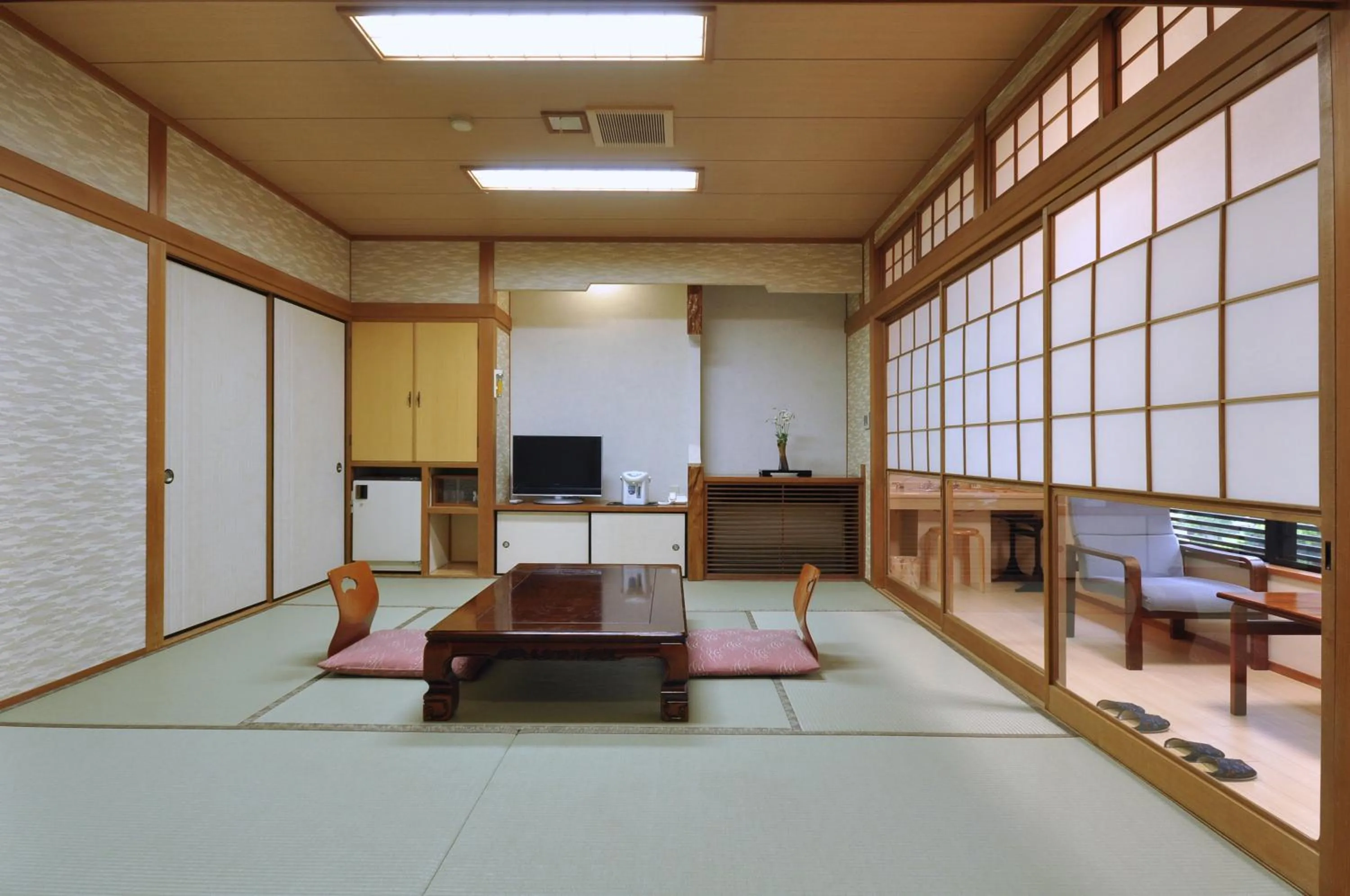 Photo of the whole room in Okumizuma Onsen
