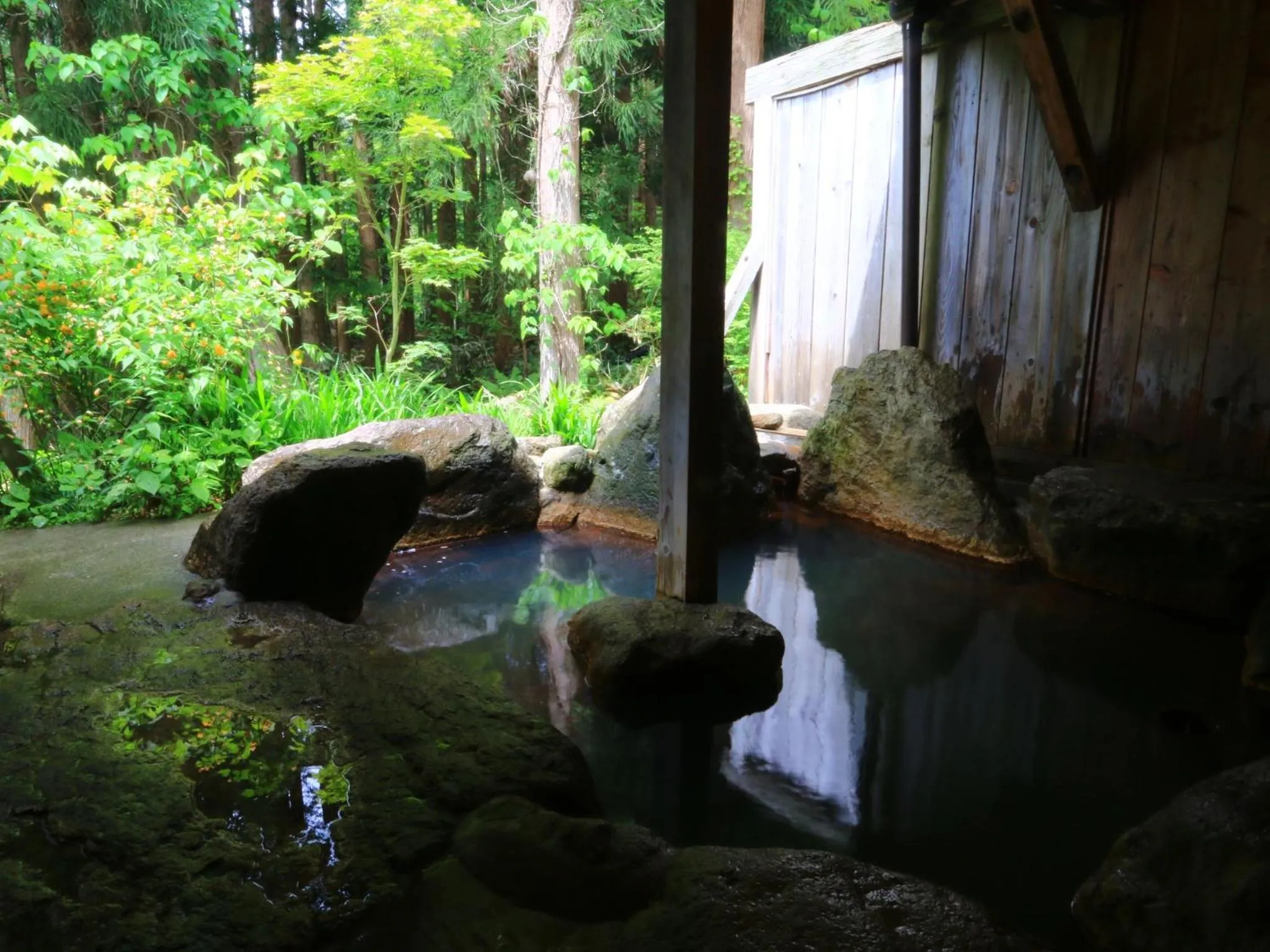 Hot Spring Bath in Yunohirakan