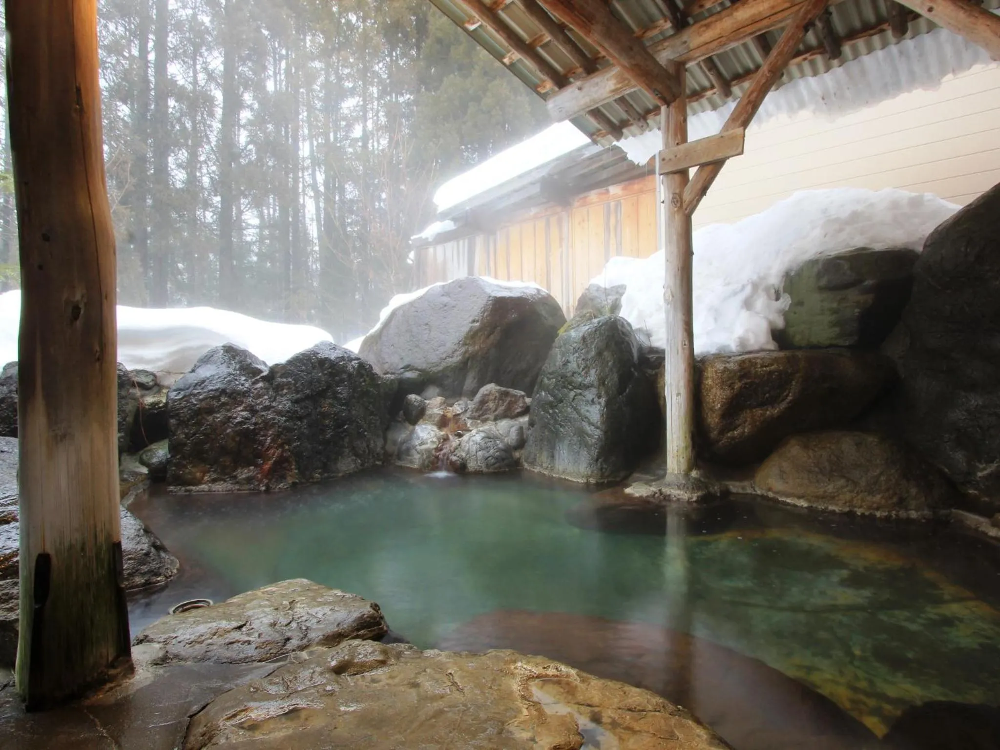 Hot Spring Bath in Yunohirakan