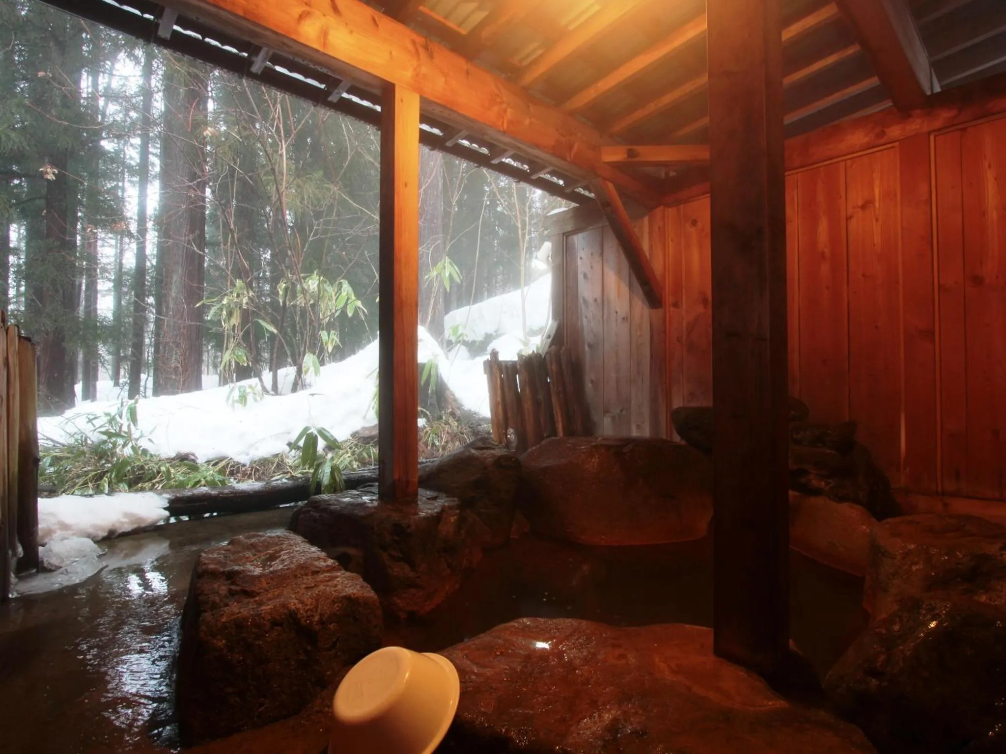 Hot Spring Bath in Yunohirakan
