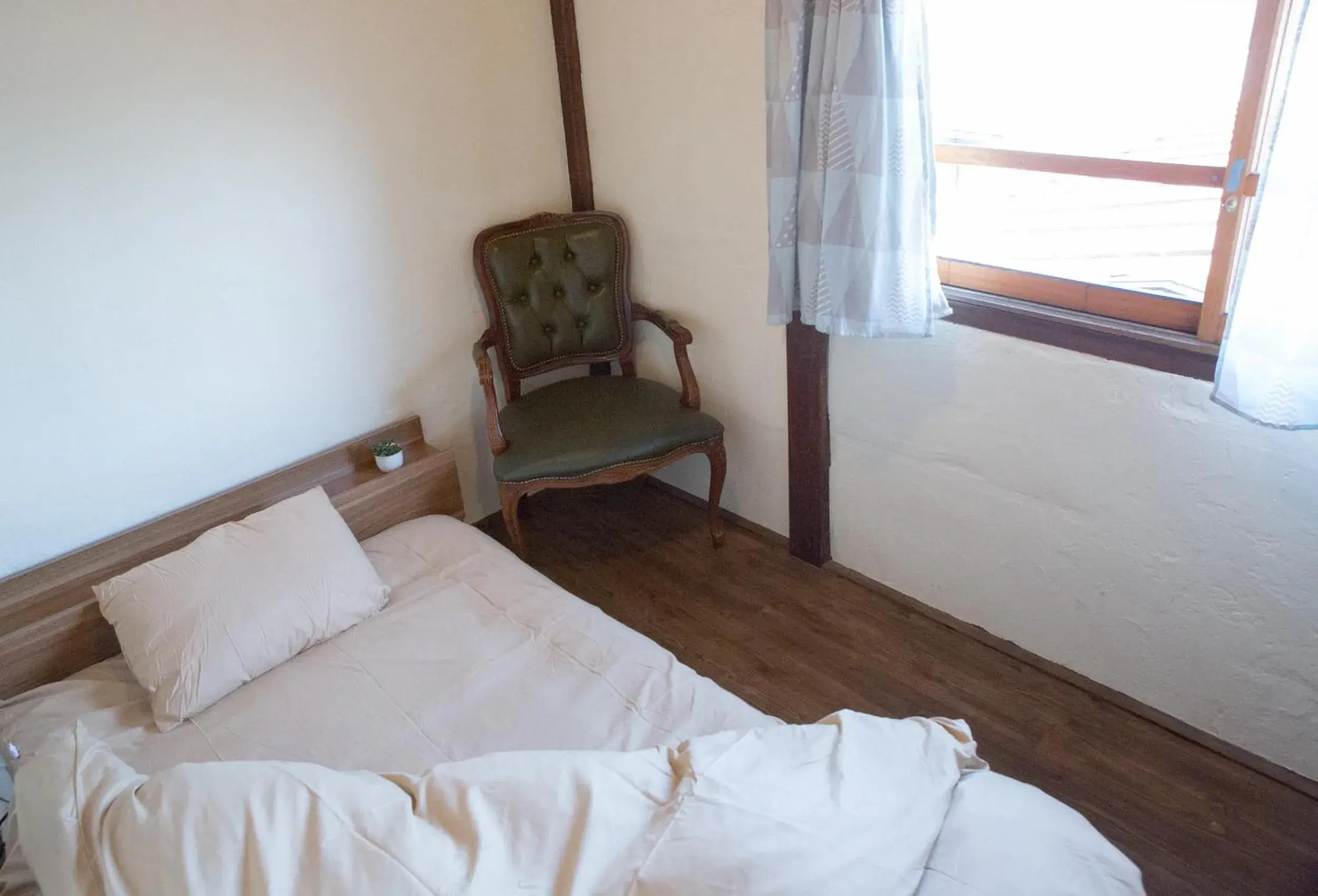 Photo of the whole room, Bed in DOT HOSTEL NAGANO