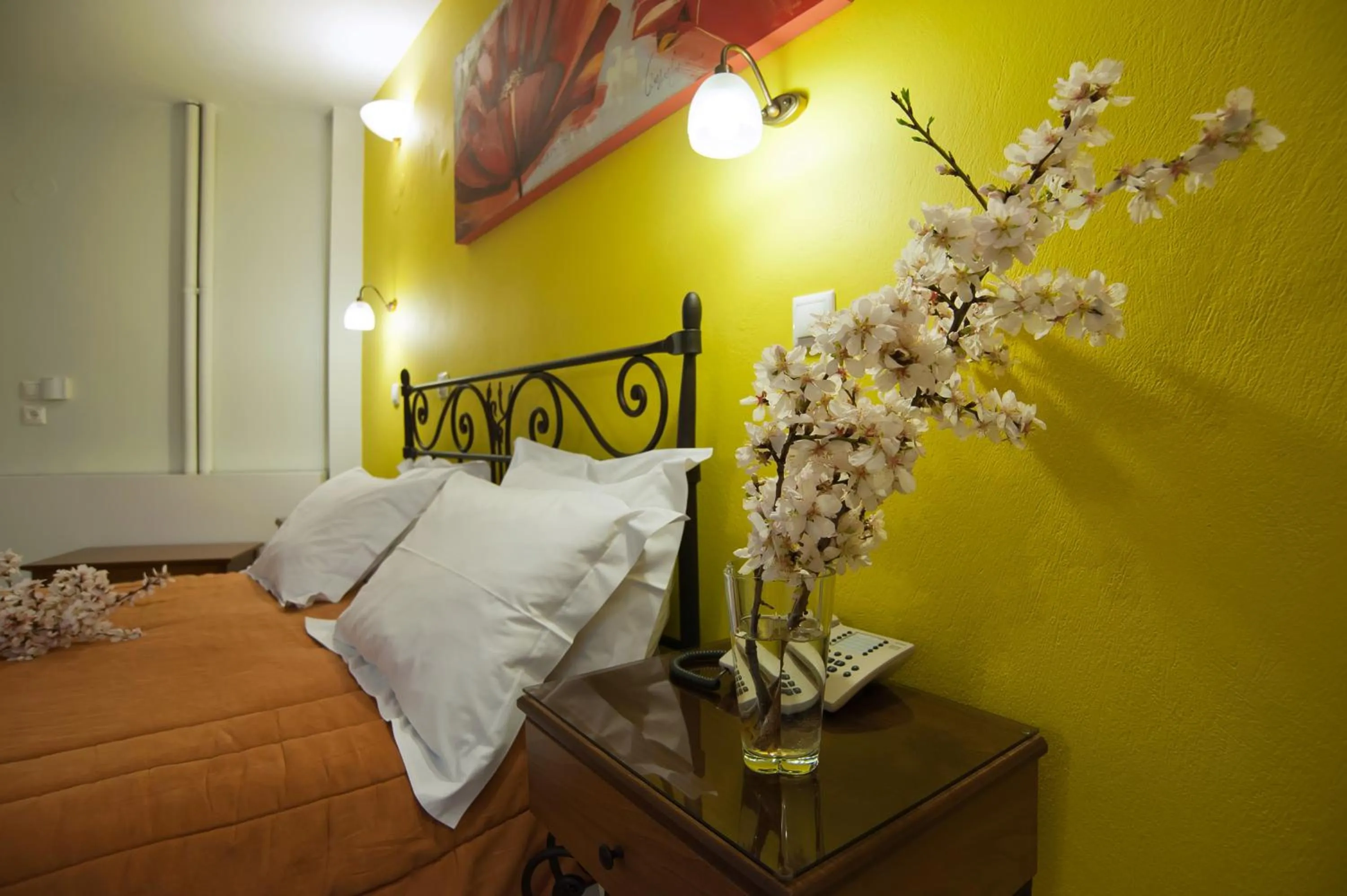 Decorative detail, Bed in Pitho