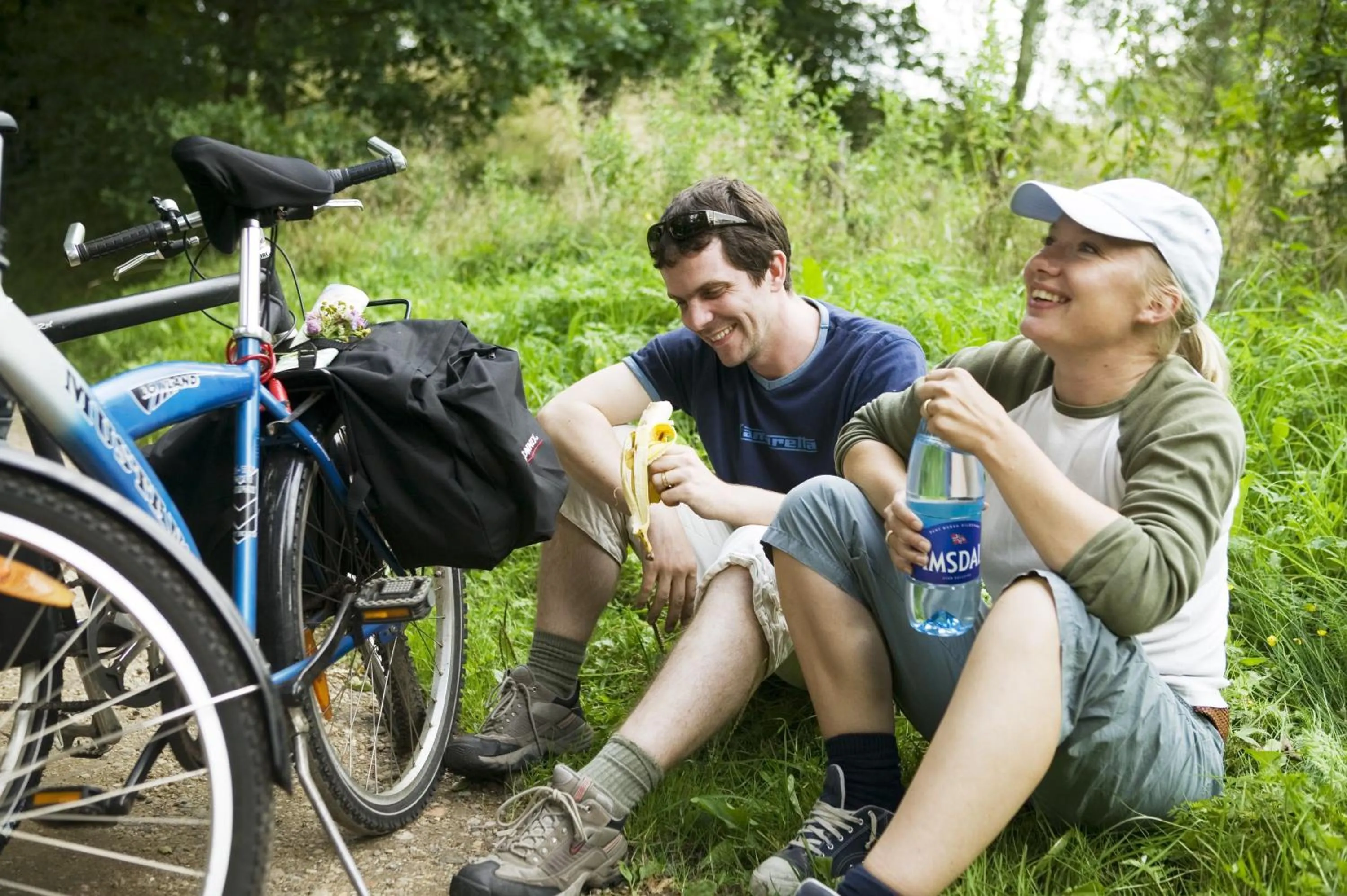 Cycling in Tiendegaarden Møns Klint
