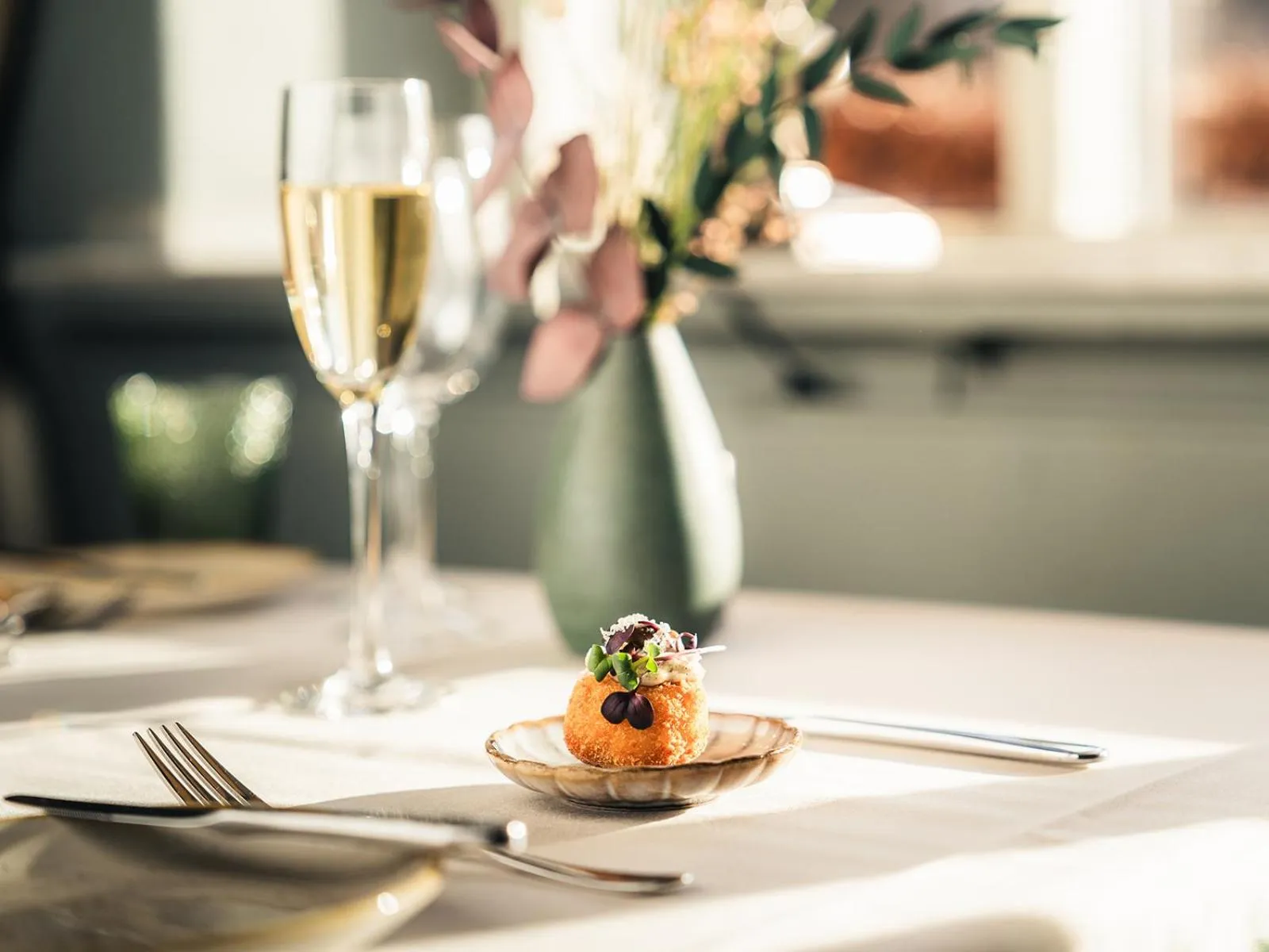 Restaurant/places to eat in Hotel Vejlefjord