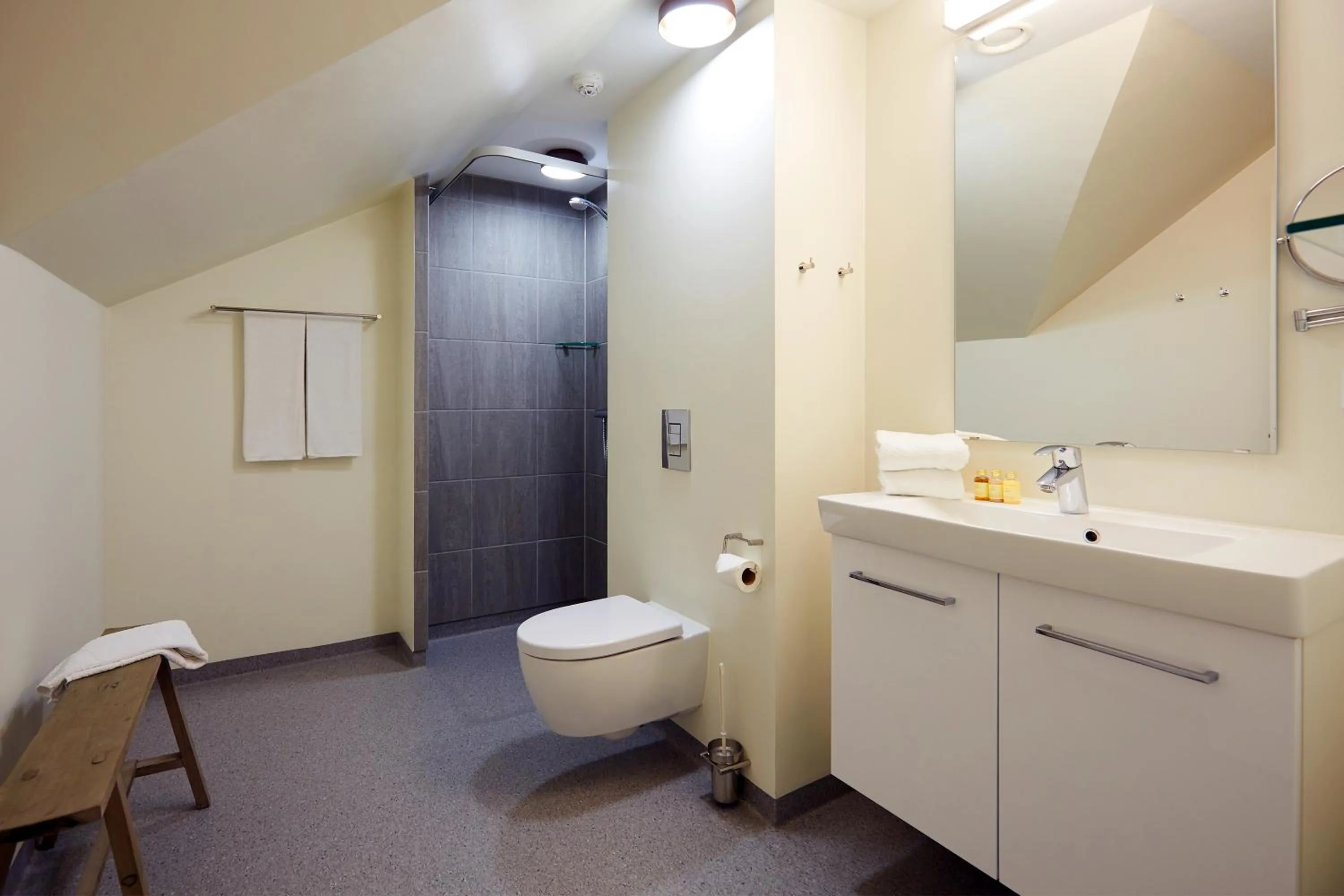 Bathroom in Hotel Vejlefjord