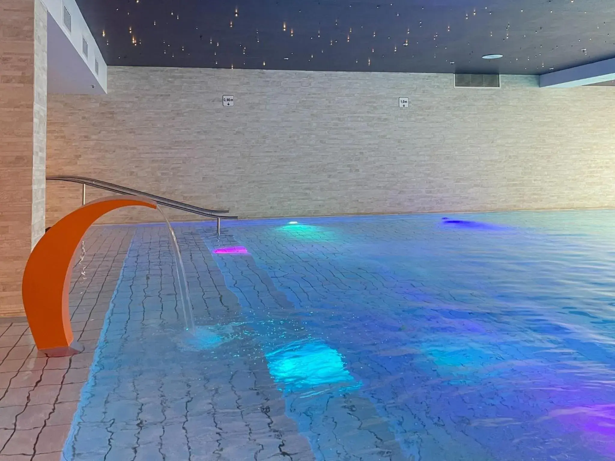 Swimming pool in Tivoli Hotel Swimming pool in Tivoli Hotel