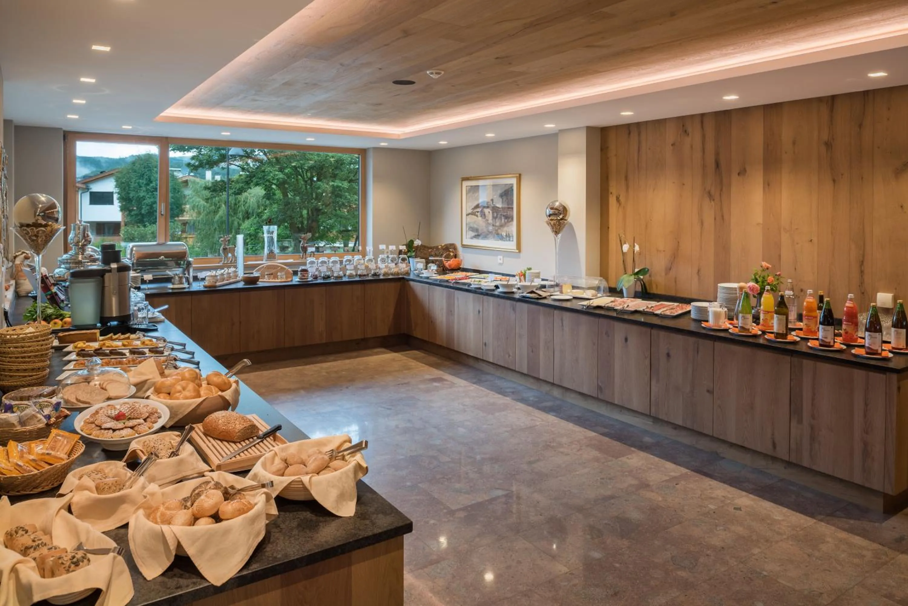 Breakfast in Hotel Madonna