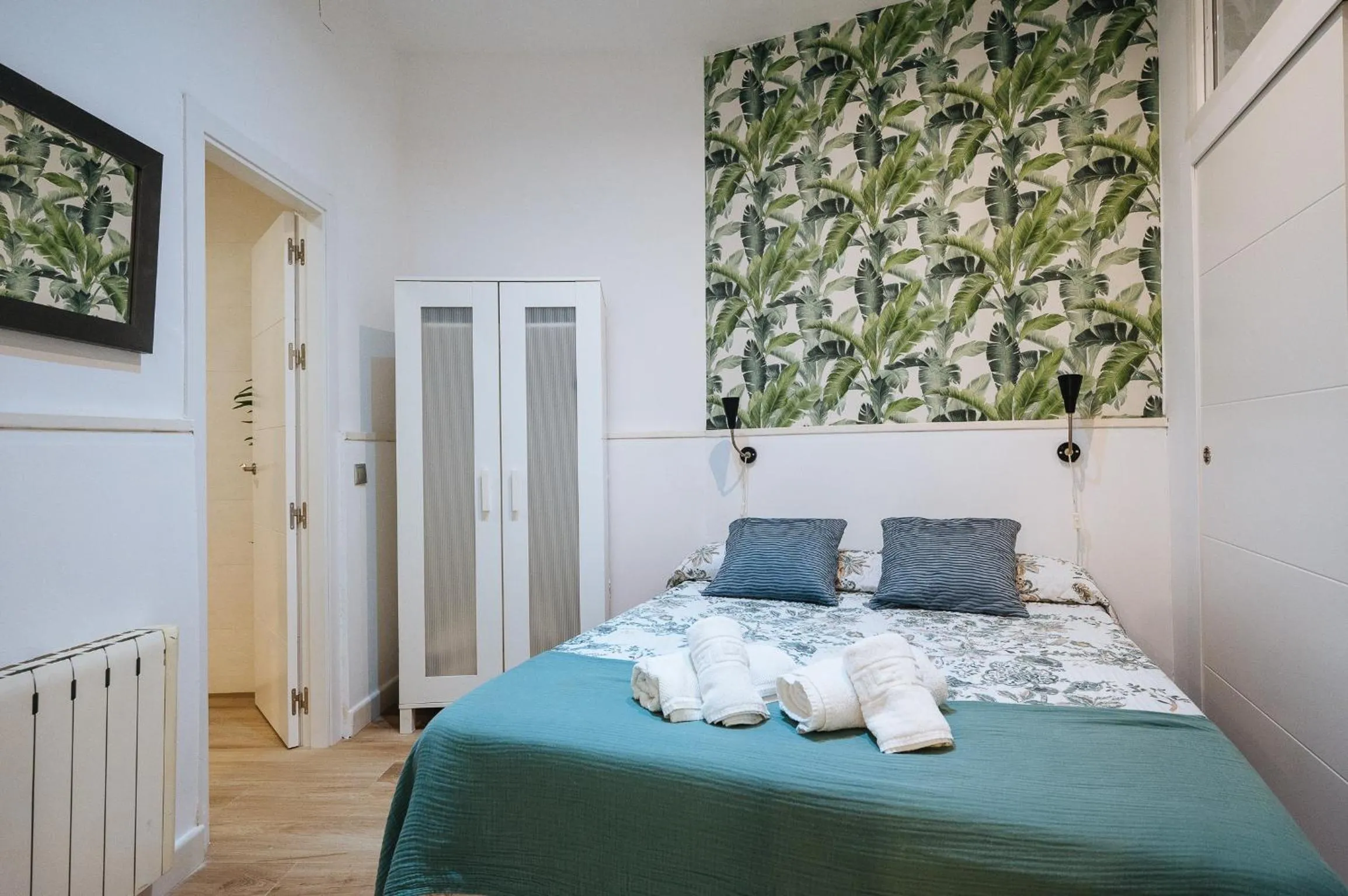 Bed in Divi Apartments Martínez Montañes