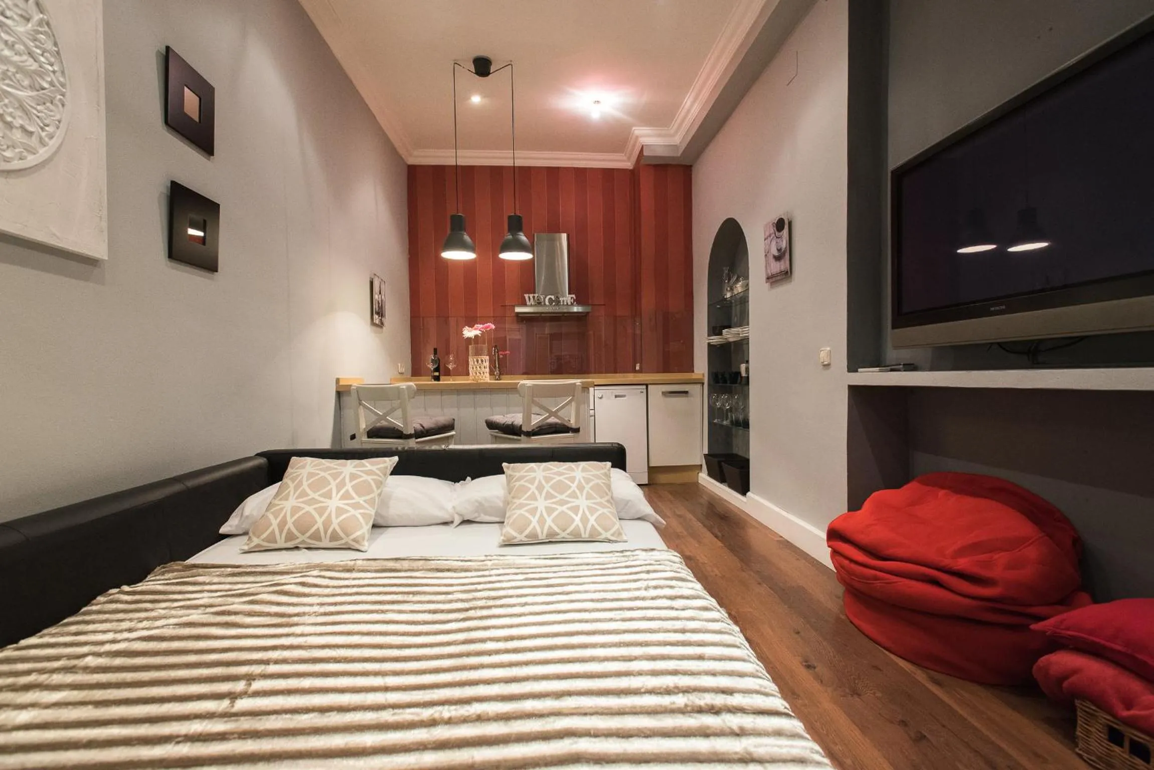 Bed in Divi Apartments Martínez Montañes