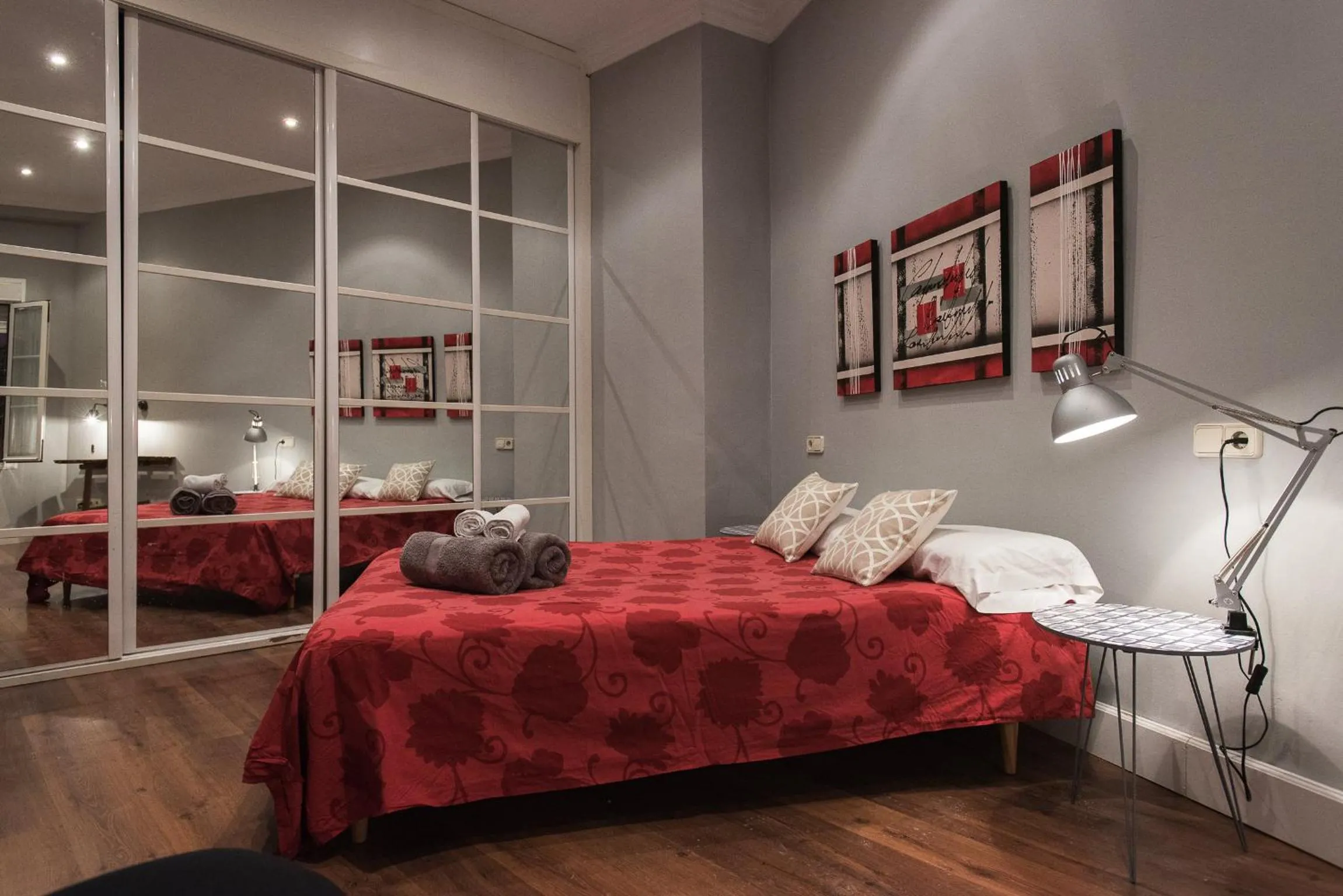 Bed in Divi Apartments Martínez Montañes
