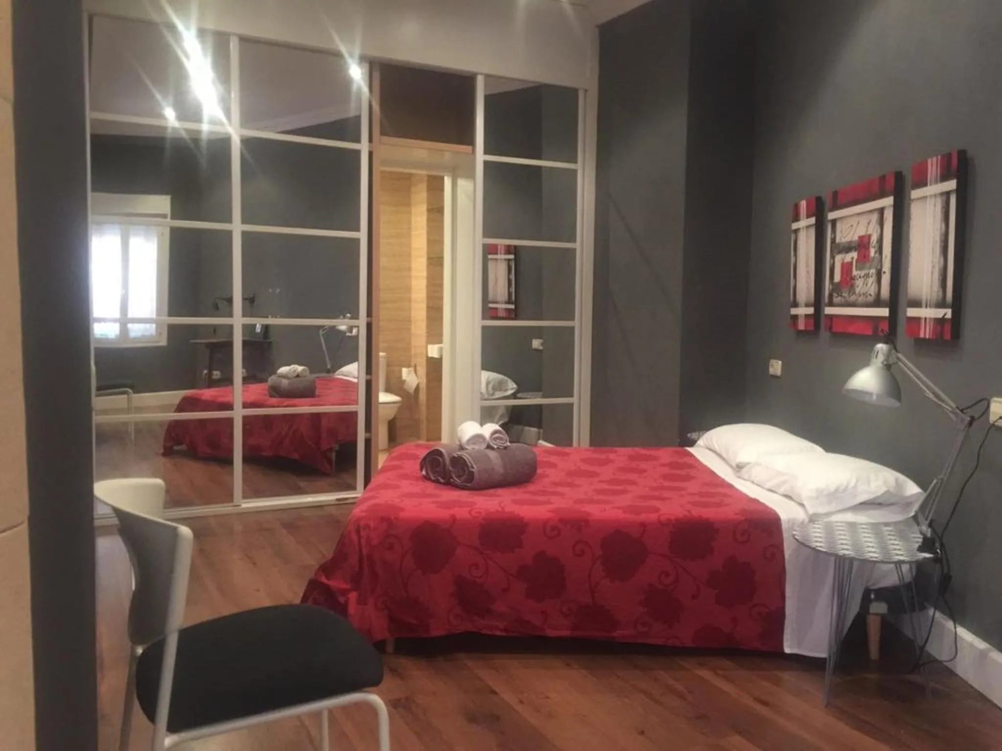 Bed in Divi Apartments Martínez Montañes