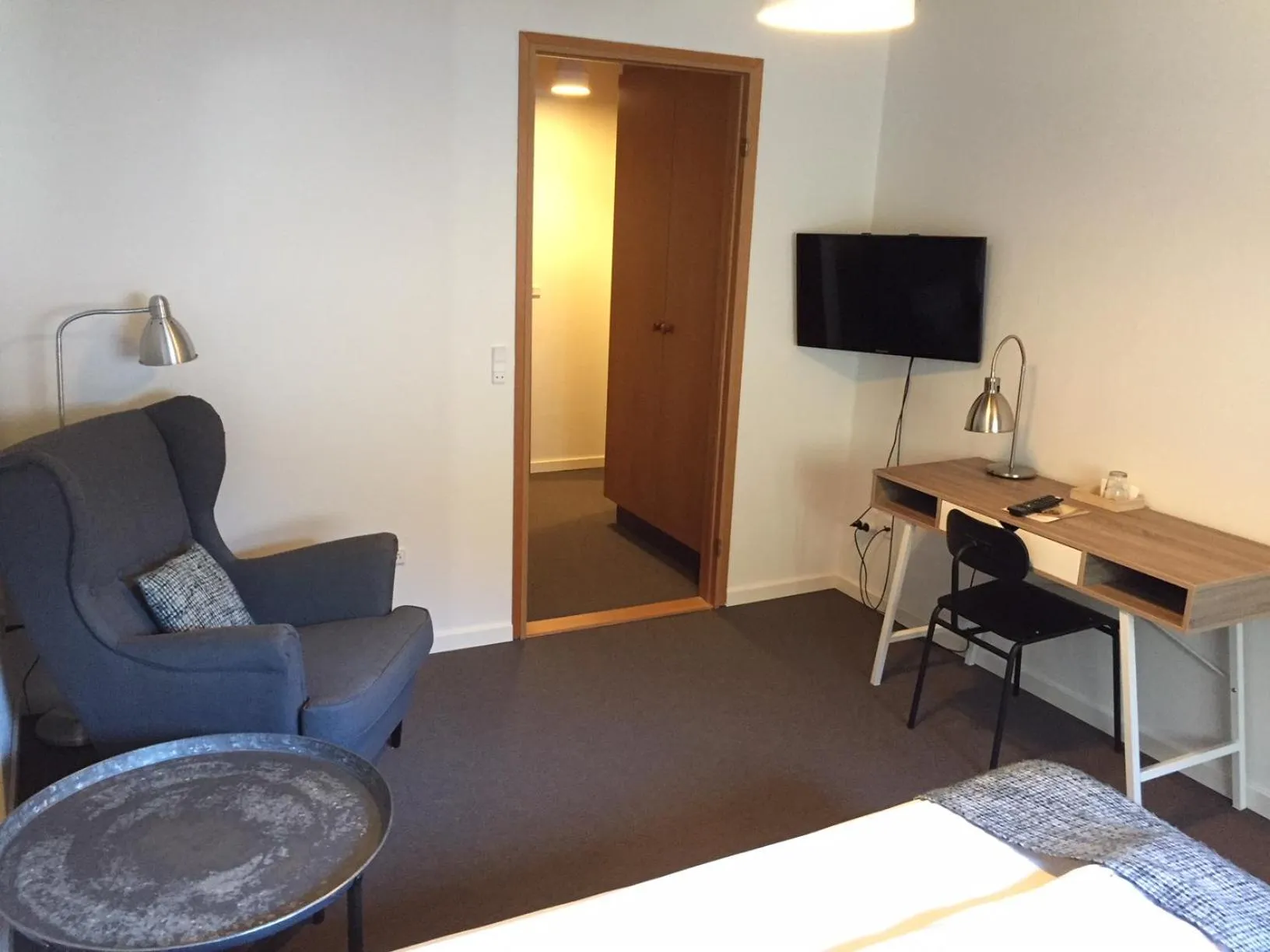 Bedroom in Dalby Hotel