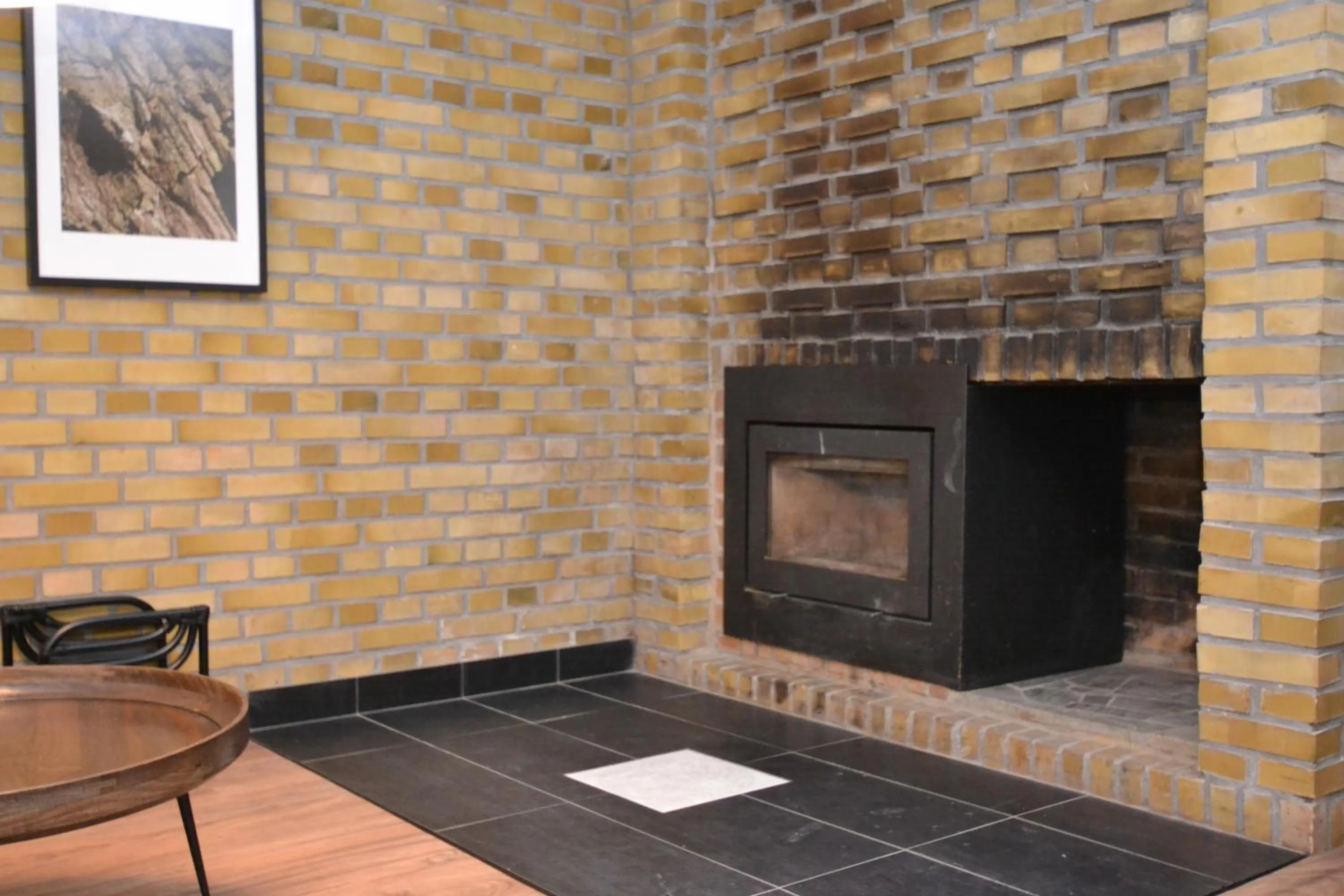 flat iron in Dalby Hotel