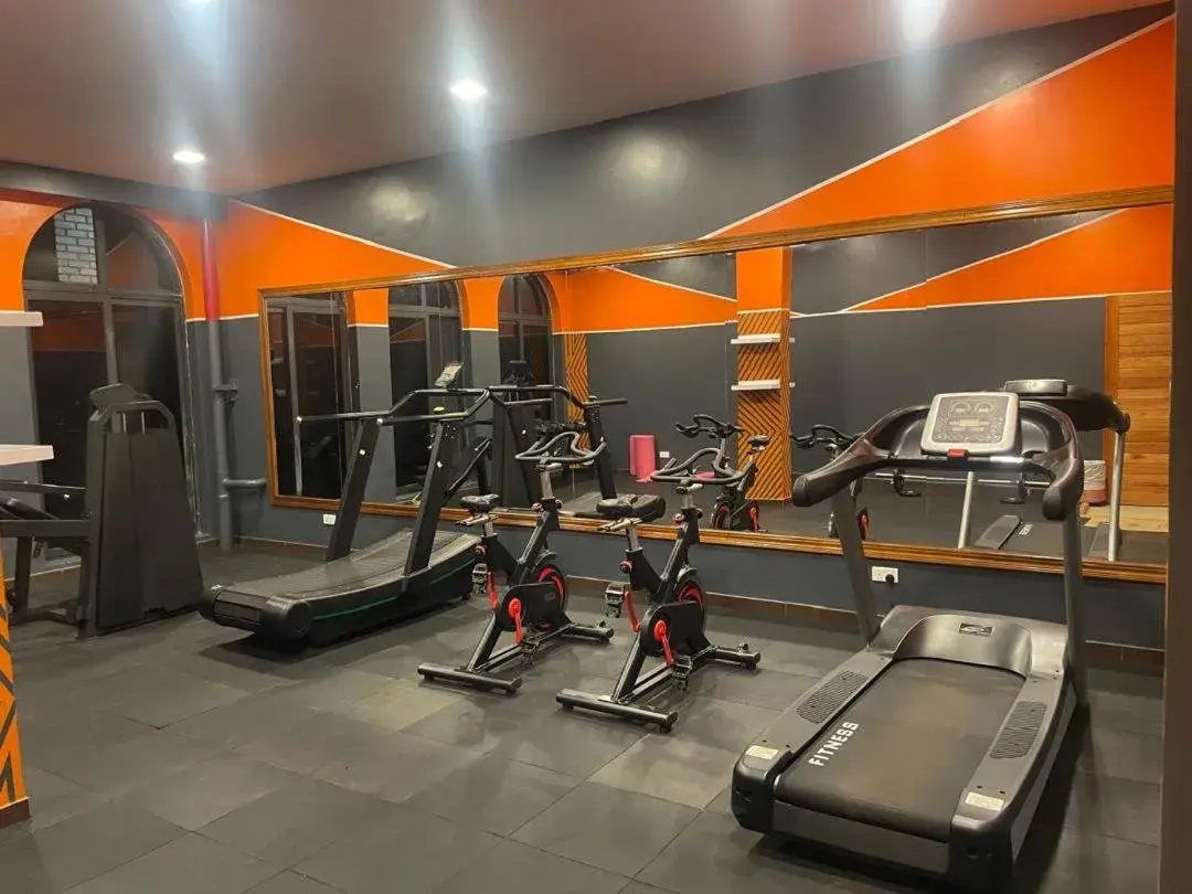Fitness centre/facilities in Hotel Chez Lando Fitness centre/facilities in Hotel Chez Lando