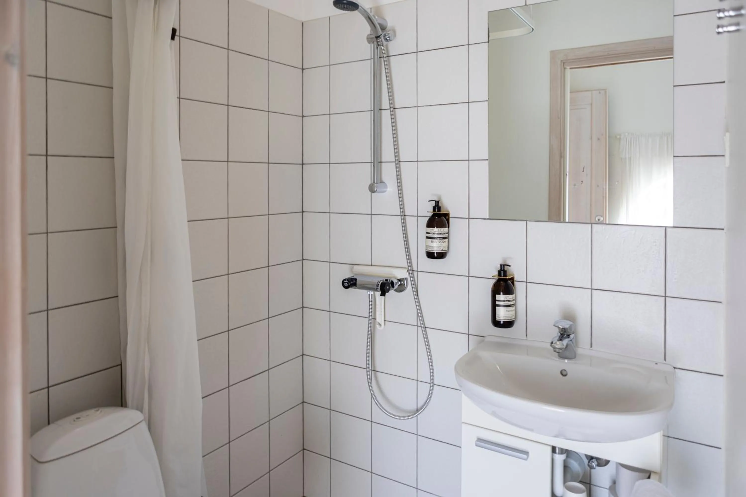 Shower in Sonnerupgaard Hotel & Konference