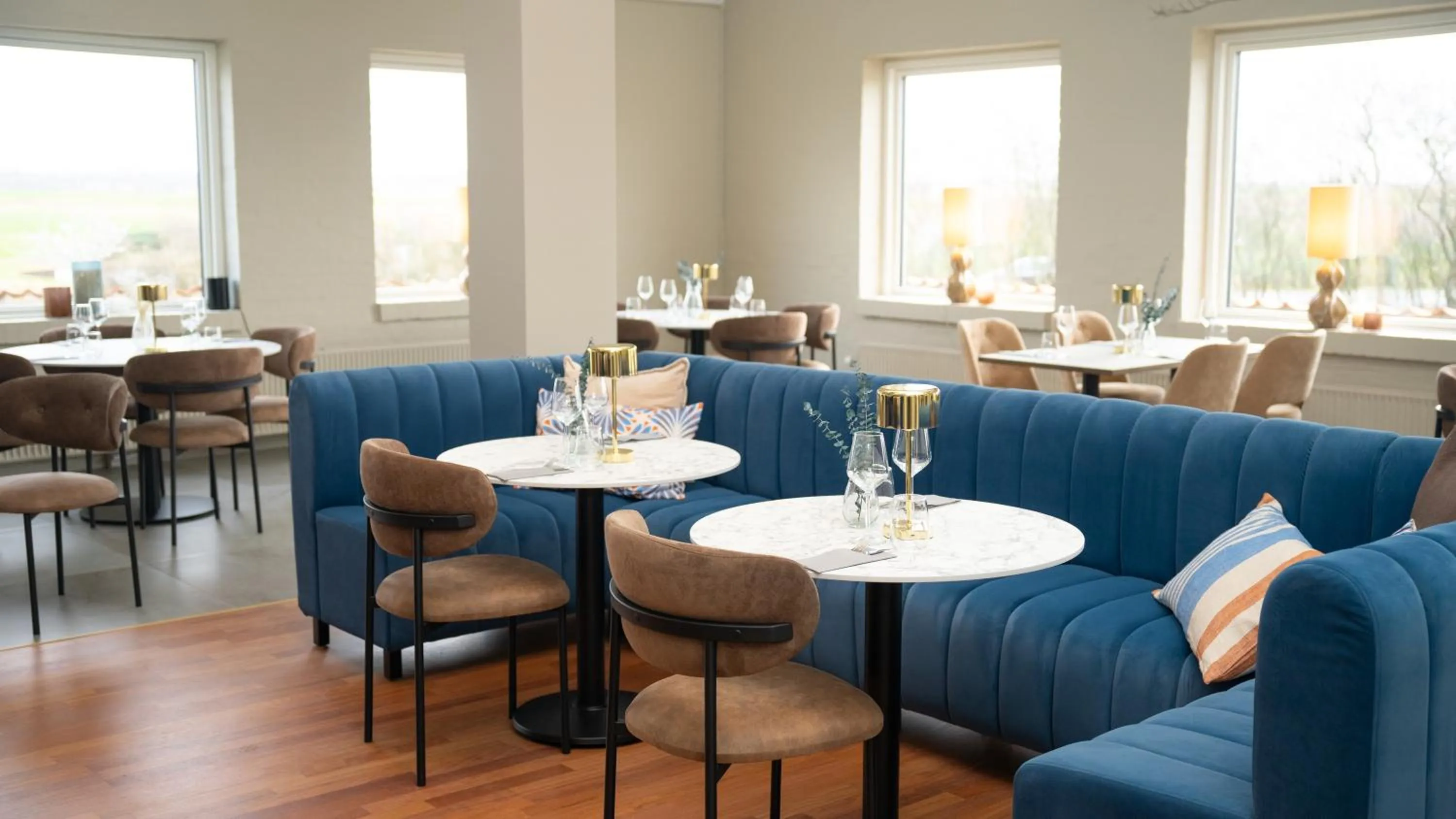 Restaurant/places to eat in HotelVFjorden