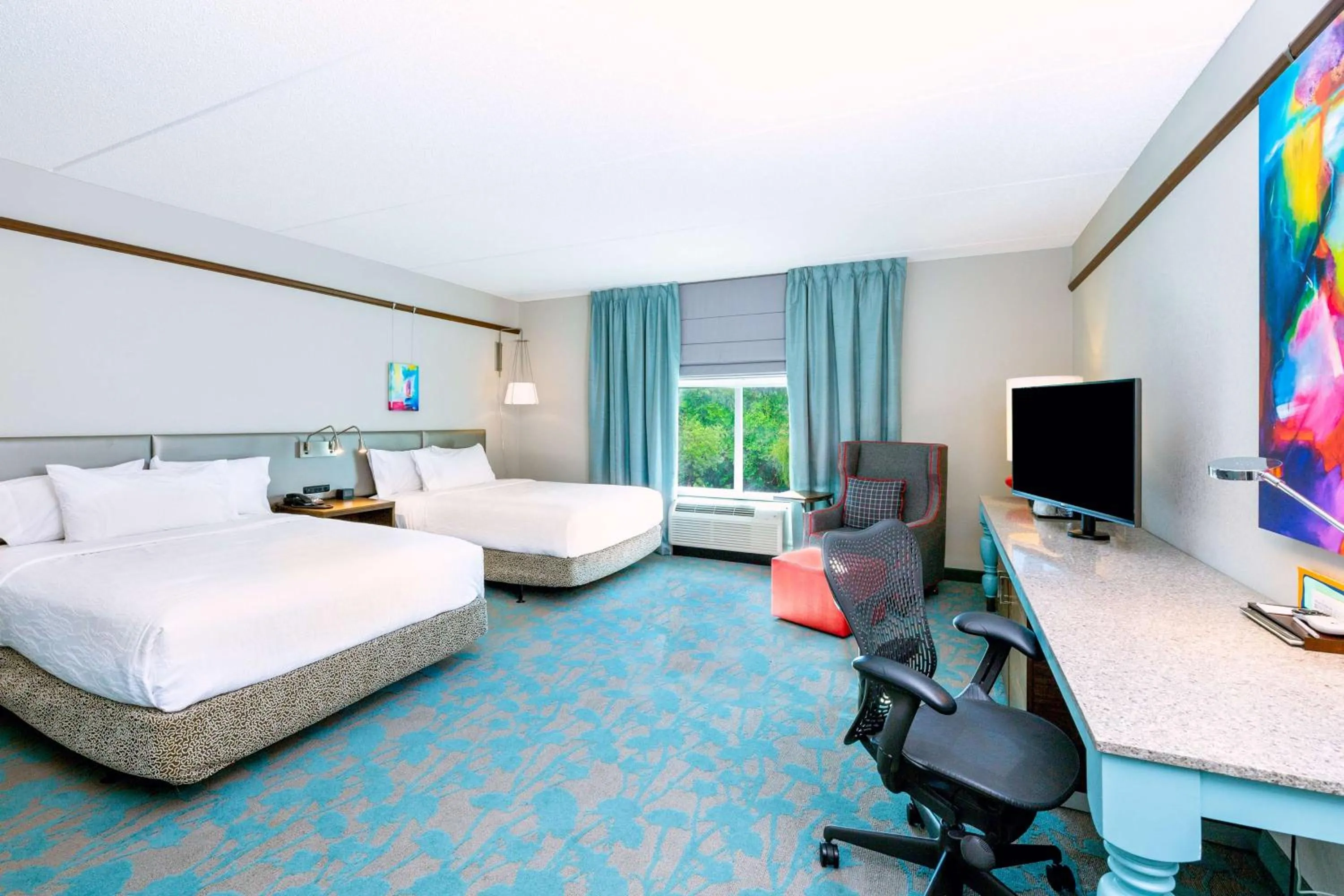 Bedroom, Bed in Hilton Garden Inn Asheville Downtown