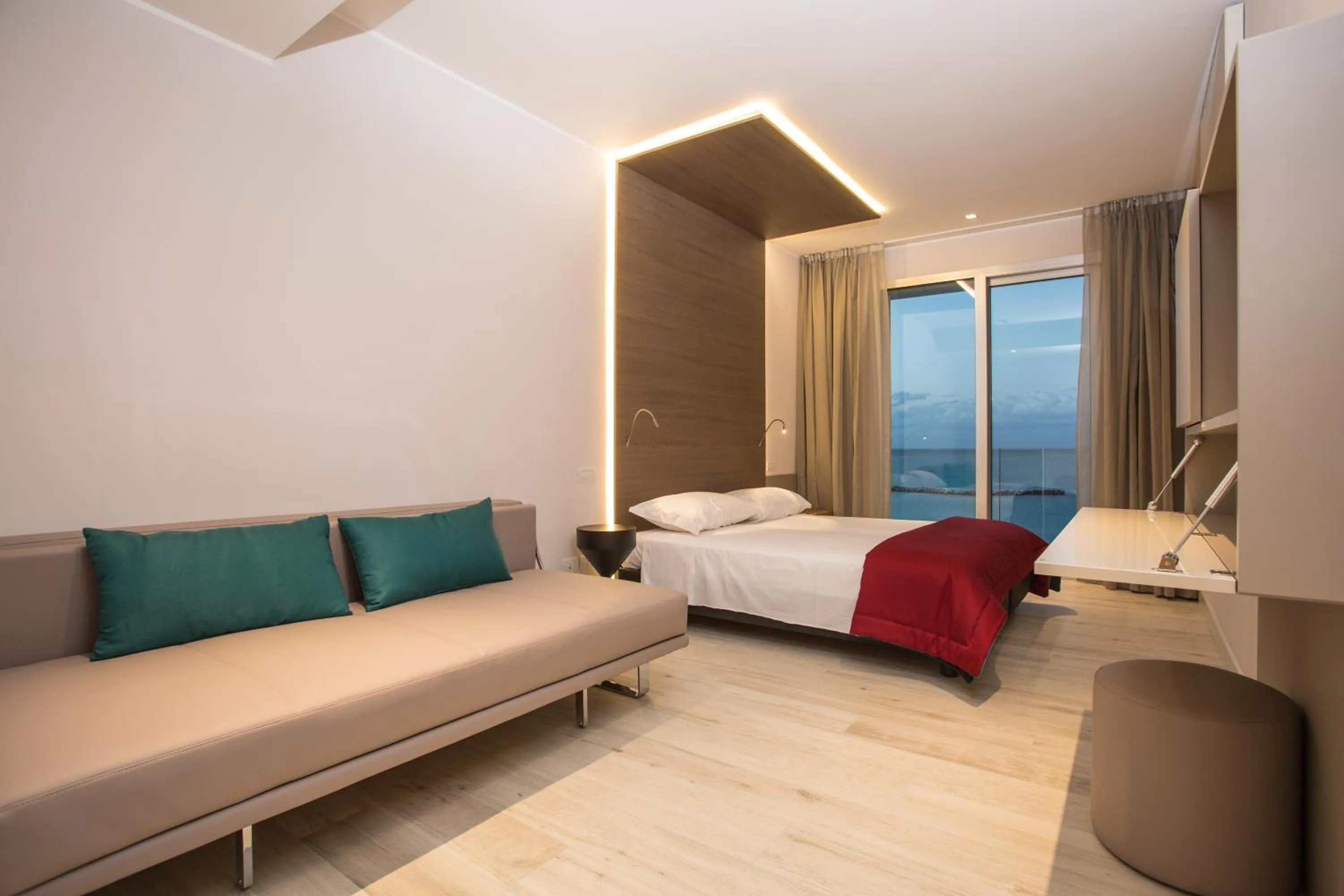 Day, Bed in Hotel Savini