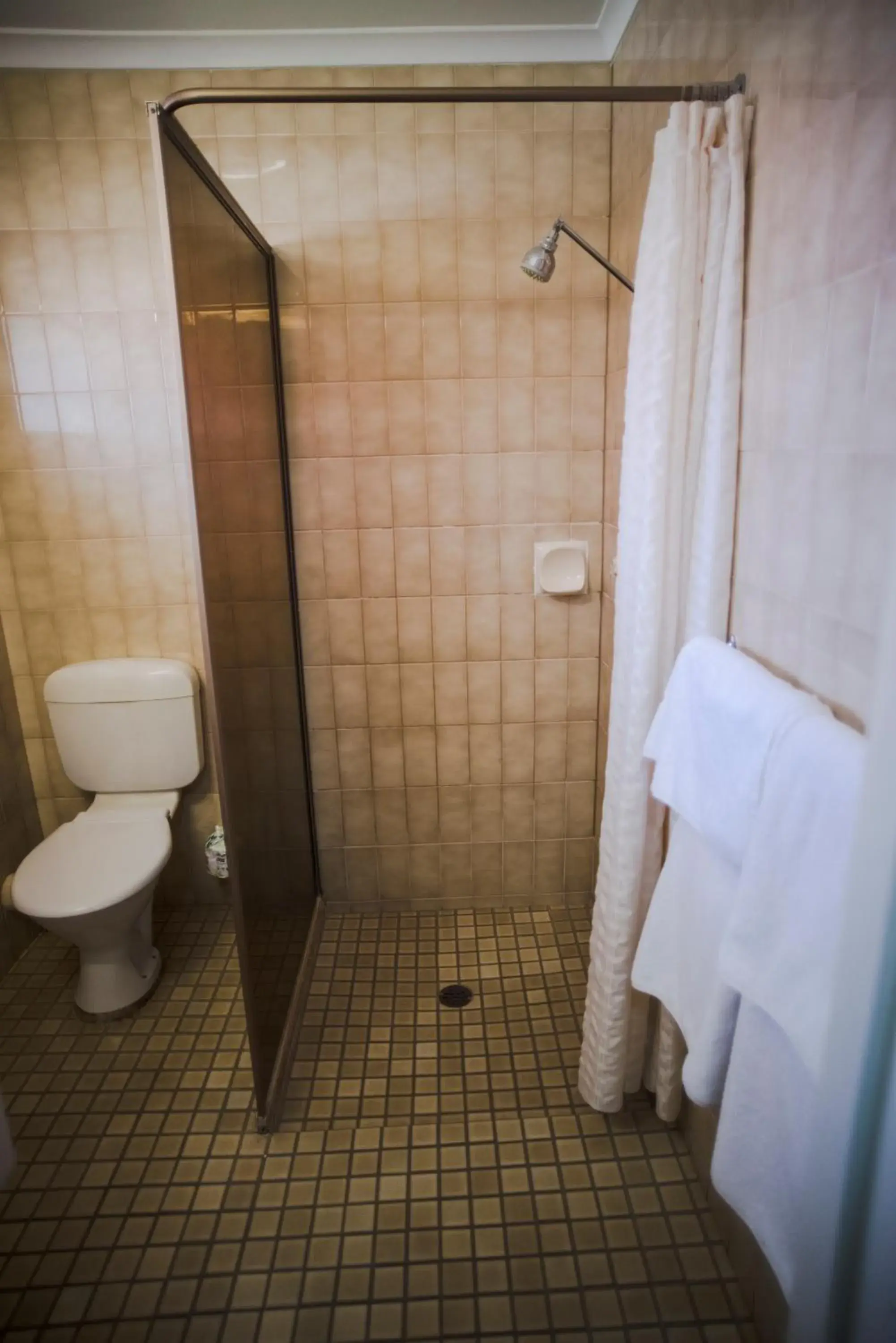 Bathroom in Hospitality Kalgoorlie, SureStay Collection by Best Western Bathroom in Hospitality Kalgoorlie, SureStay Collection by Best Western