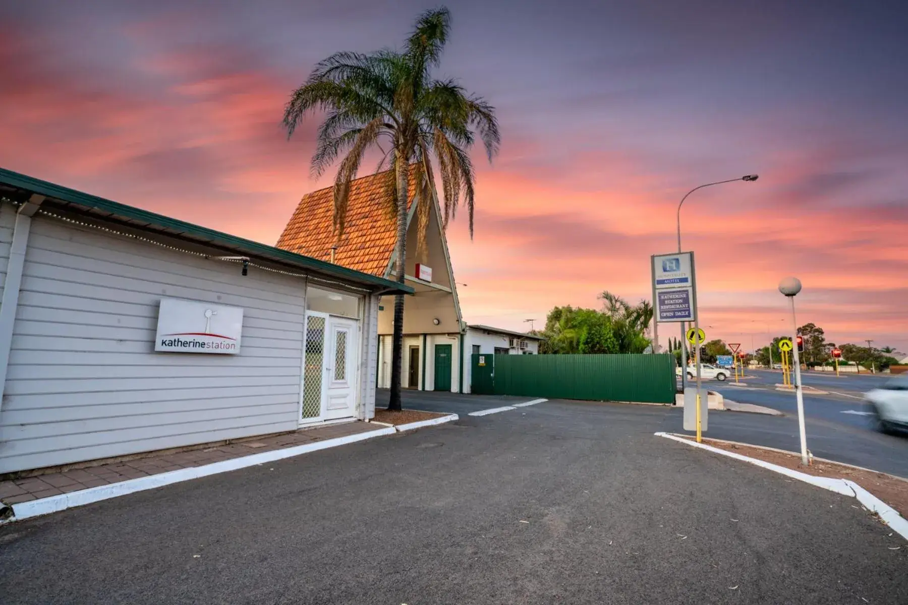 Property building in Hospitality Kalgoorlie, SureStay Collection by Best Western Property building in Hospitality Kalgoorlie, SureStay Collection by Best Western