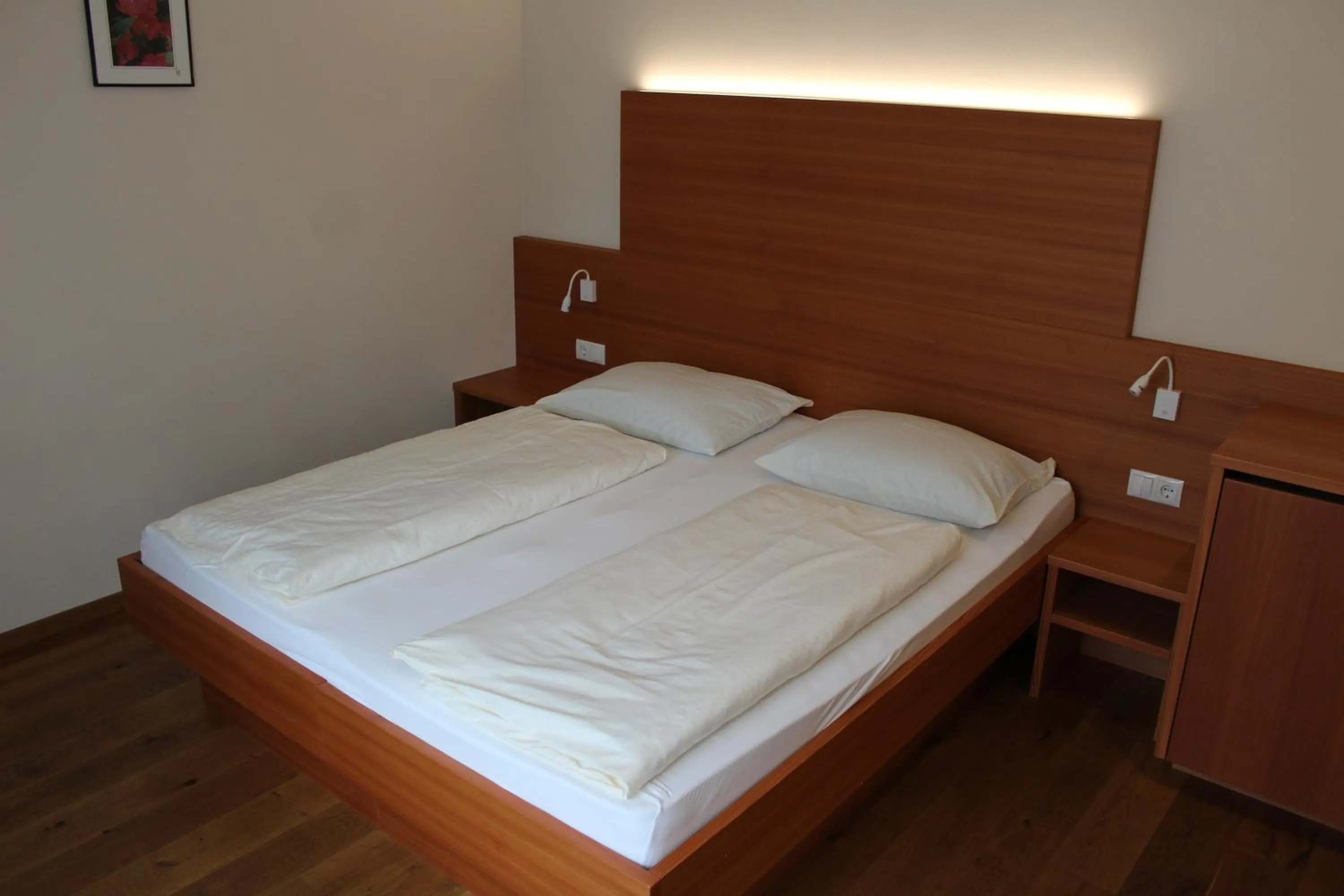 Bed in Gasthaus zum Weissen Kreuz