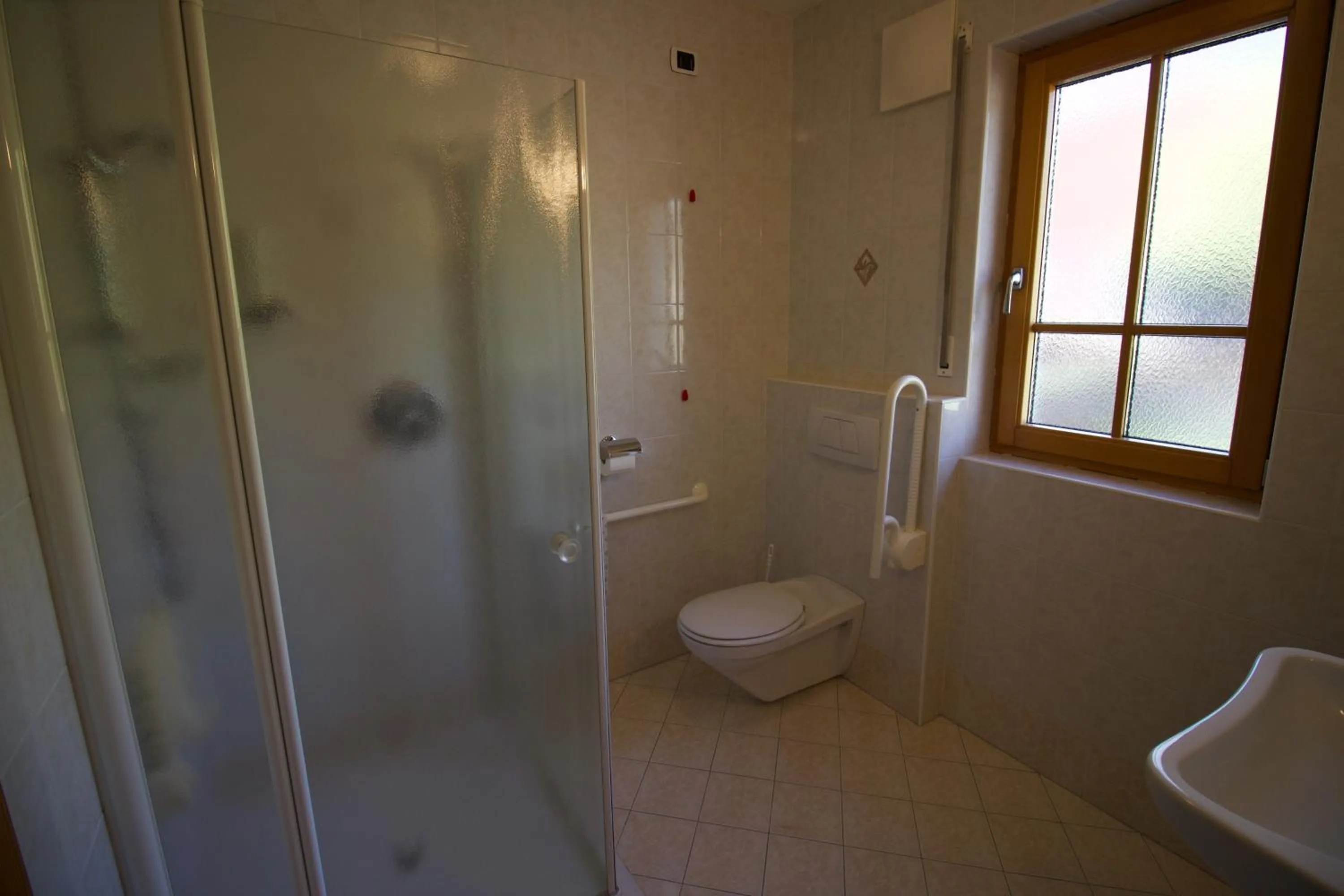 Bathroom in Gasthaus zum Weissen Kreuz