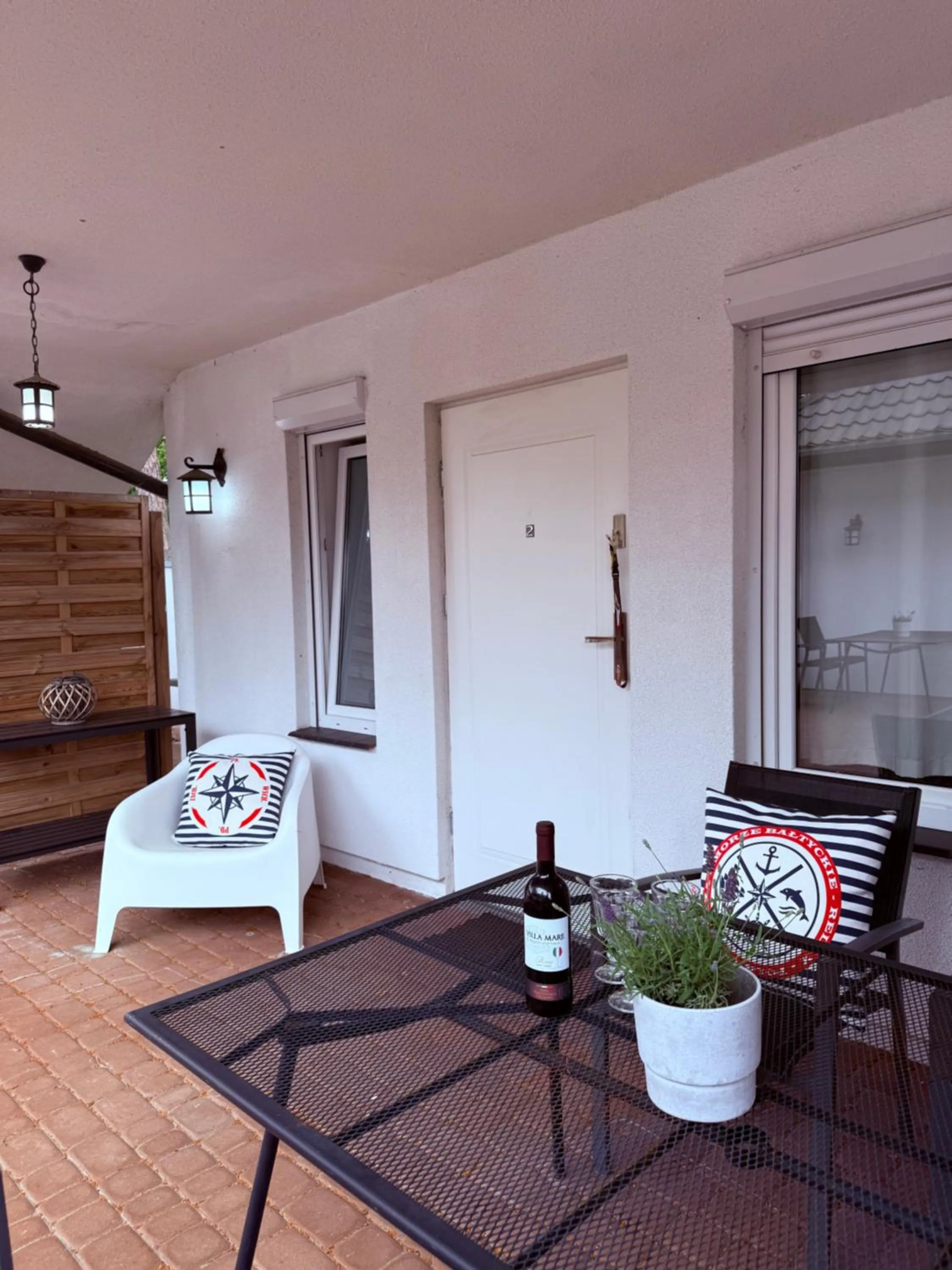 VILLA MARE APARTAMENTY Tarasy Grill Parking POBIEROWO