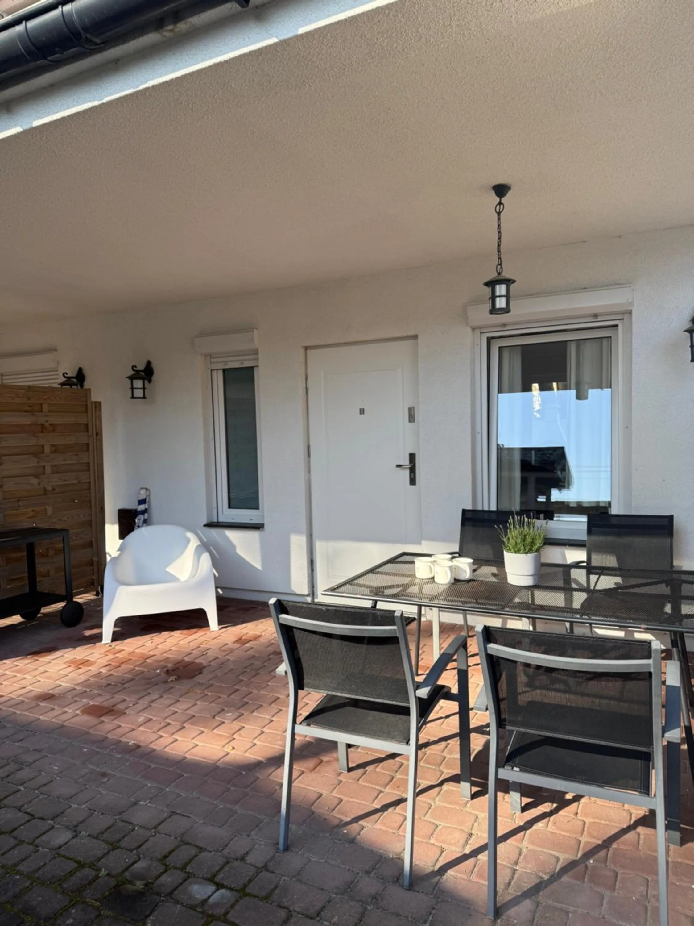 VILLA MARE APARTAMENTY Tarasy Grill Parking POBIEROWO