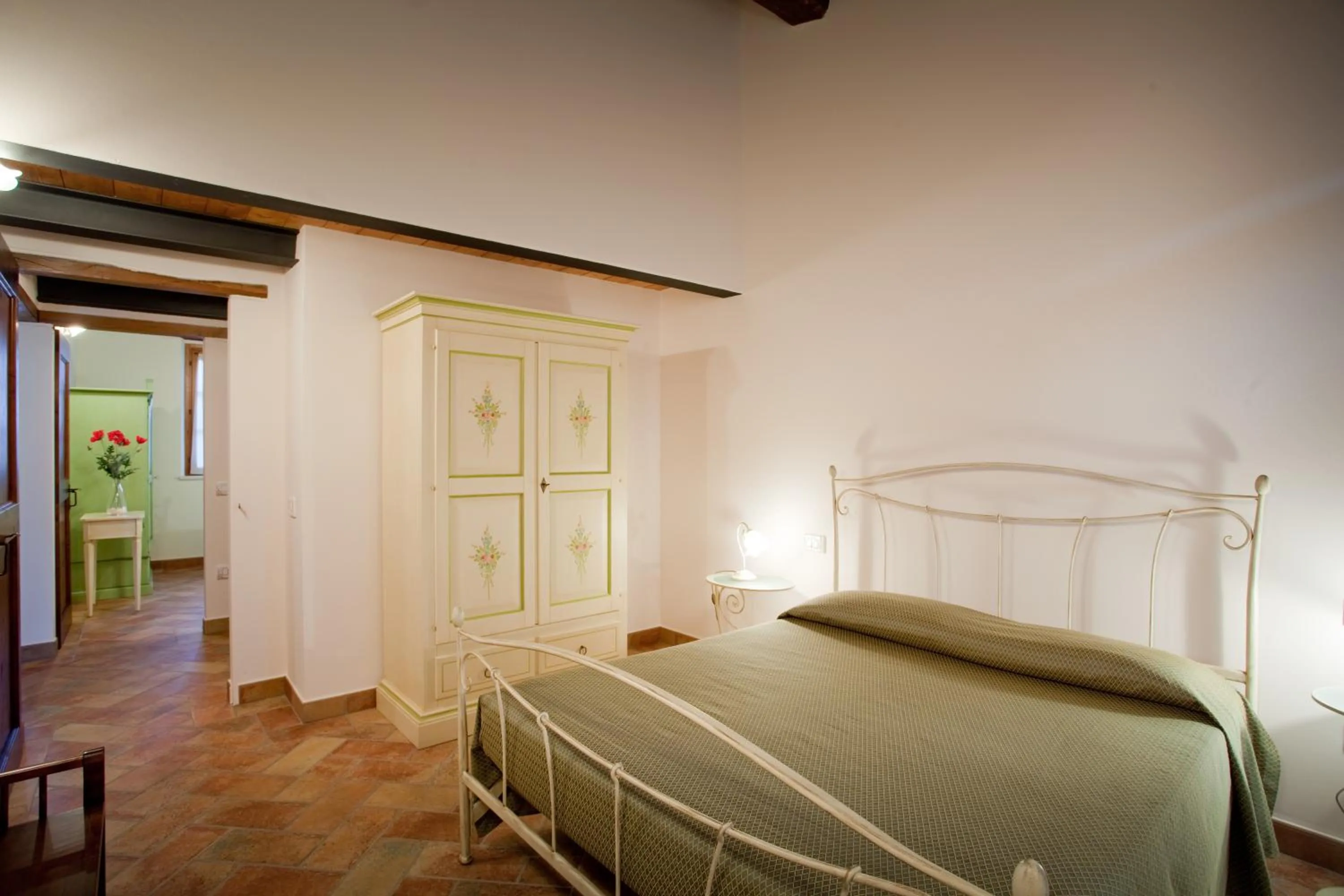 Bed in Valle del Metauro Country House