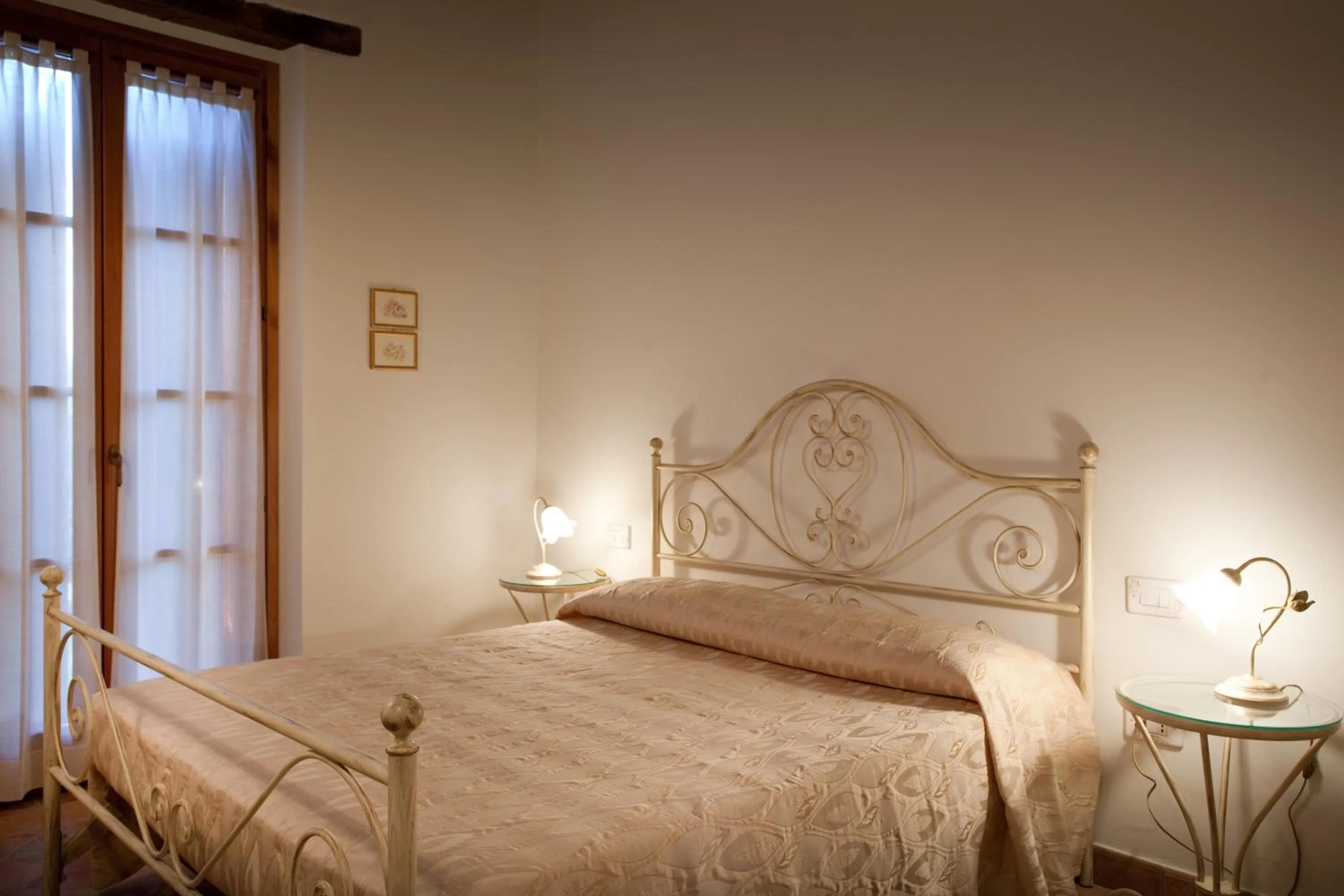 Bedroom, Bed in Valle del Metauro Country House