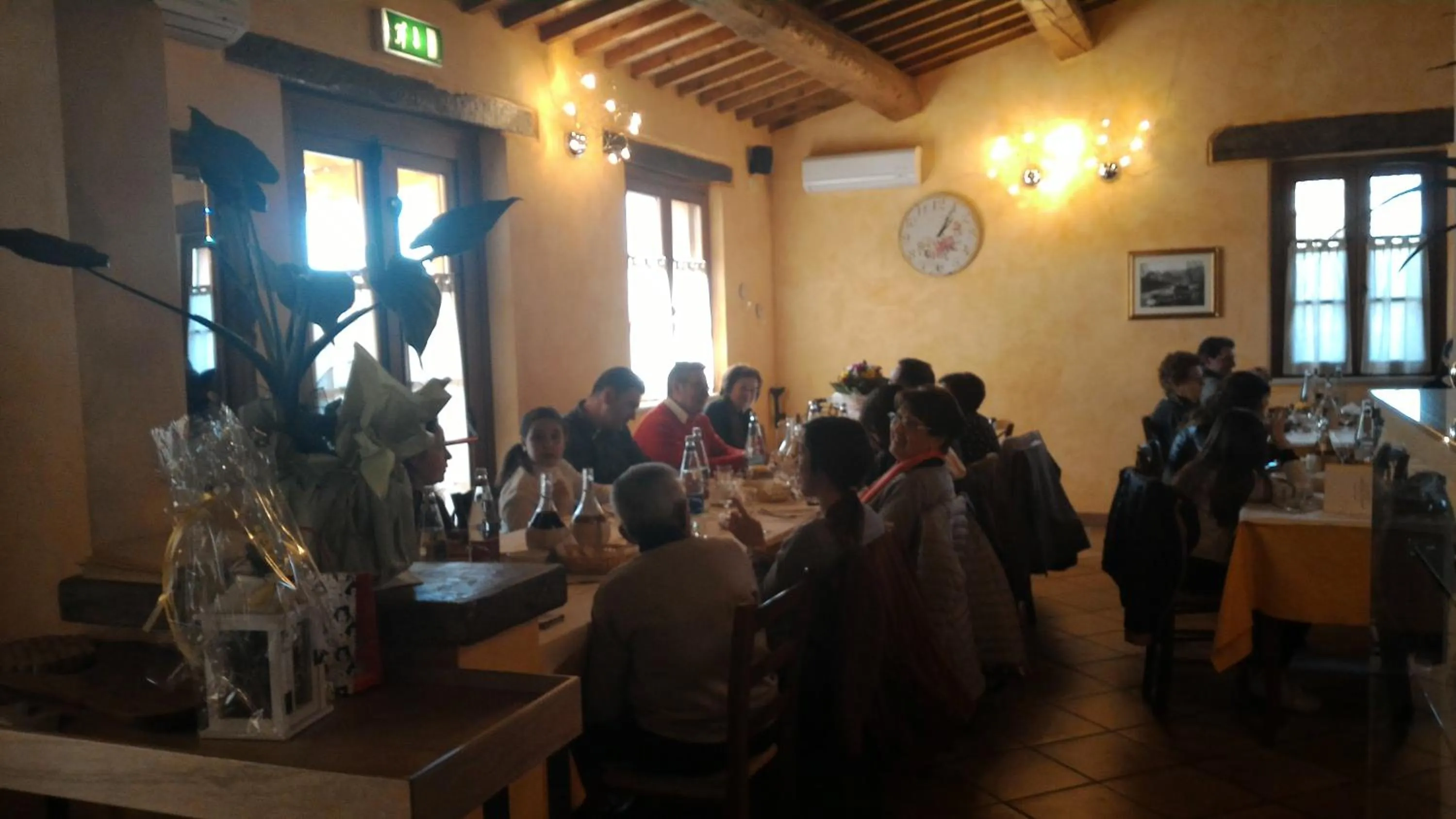 Food and drinks in Valle del Metauro Country House