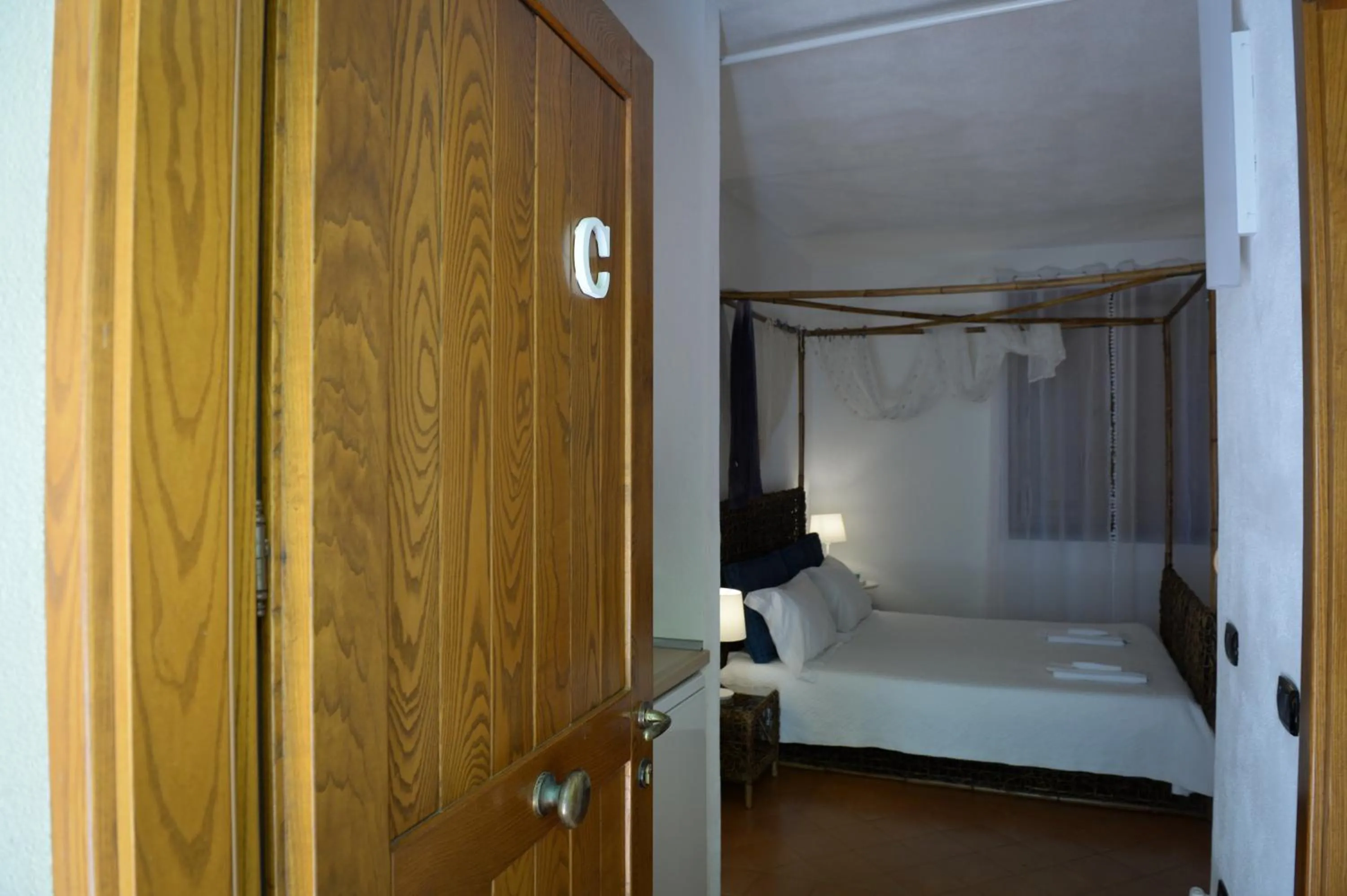 Bed in Case Sparse 7