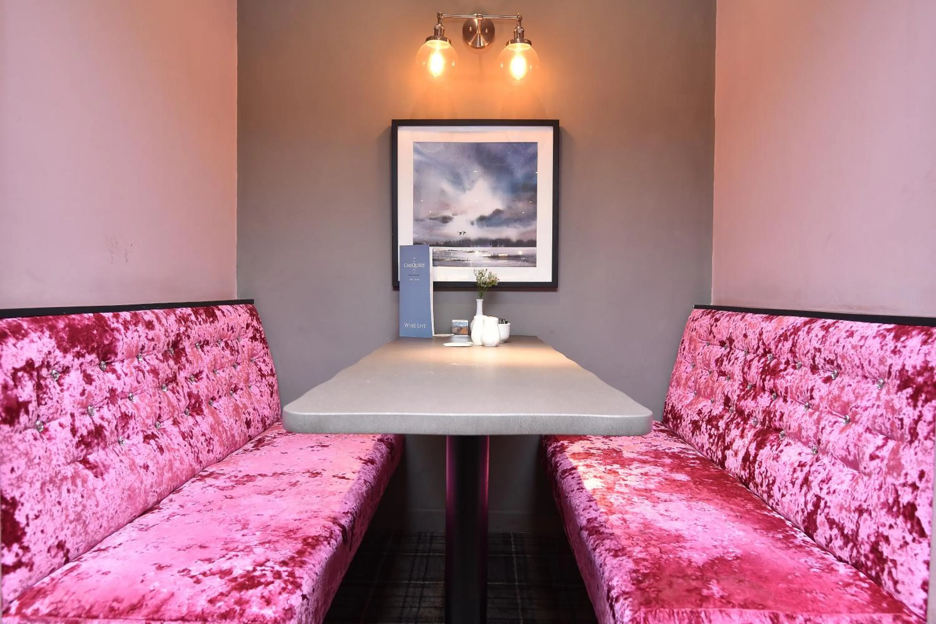 Restaurant/places to eat in Chequers Inn