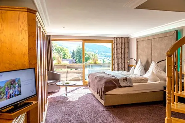 Photo of the whole room, Bed in Hotel Heselbacher Hof