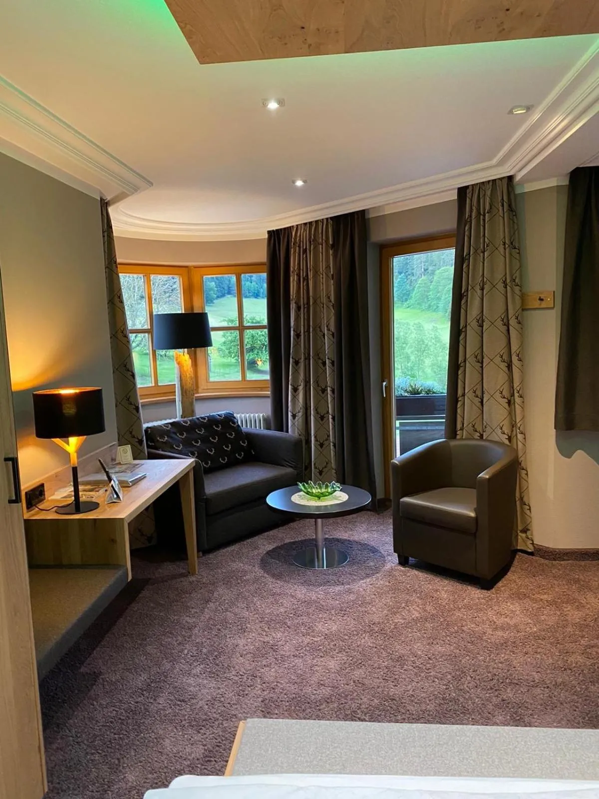 Photo of the whole room, Bed in Hotel Heselbacher Hof