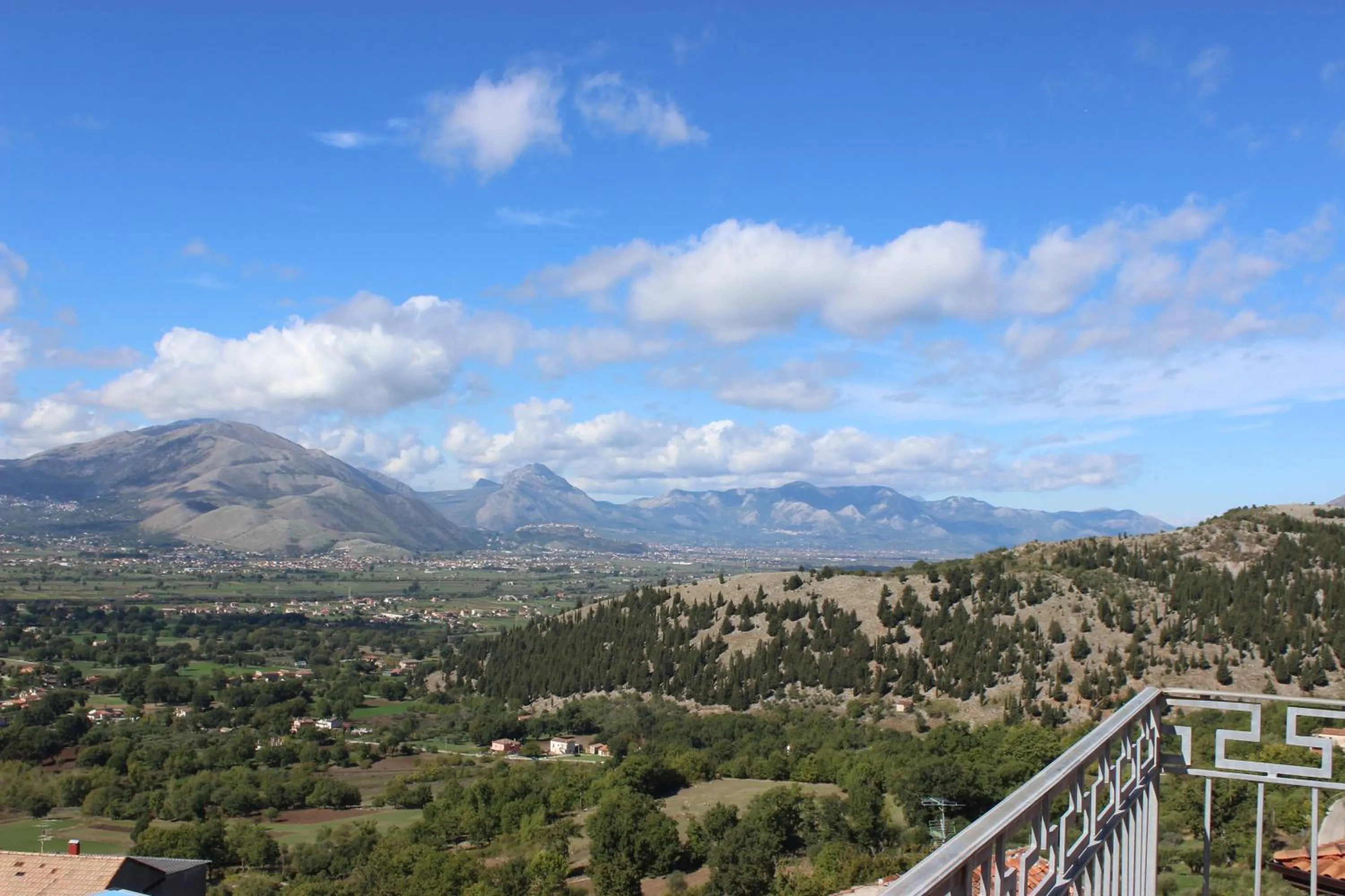 Mountain view in Villa Cosilinum