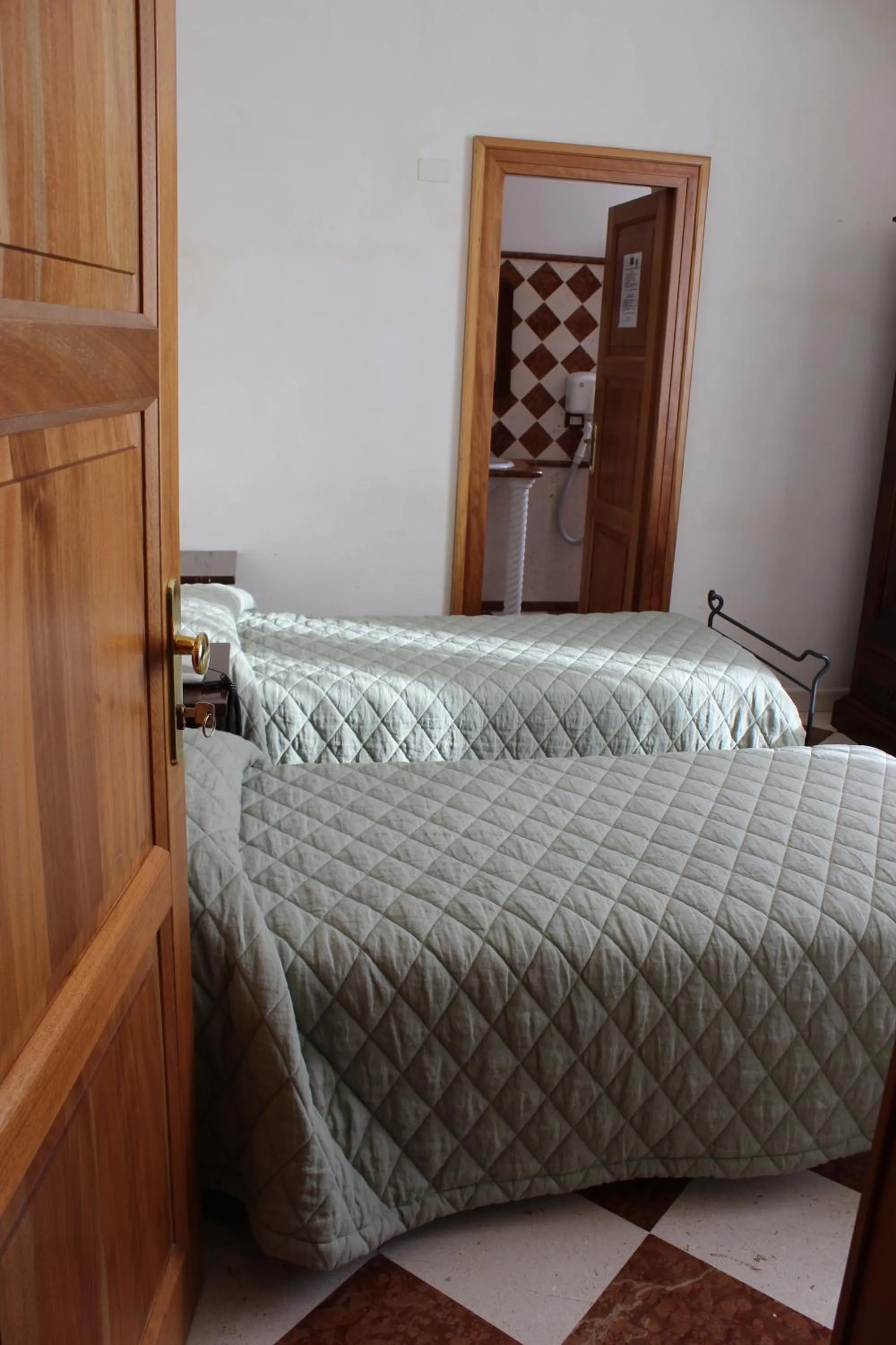 Photo of the whole room in Villa Cosilinum