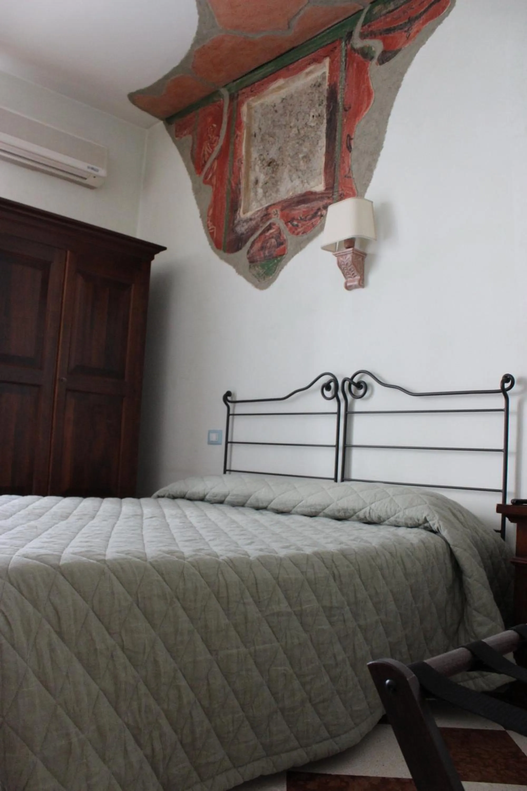 Bed in Villa Cosilinum