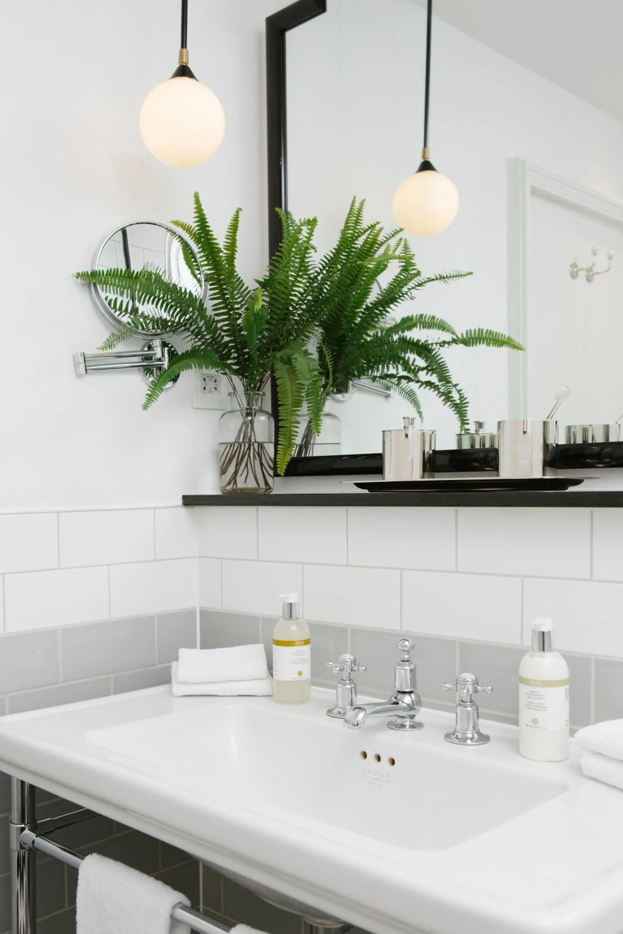 Bedroom in The Laslett