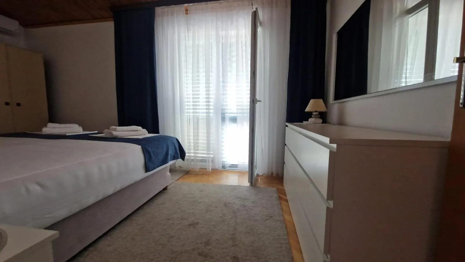 Bed in Villa Perla