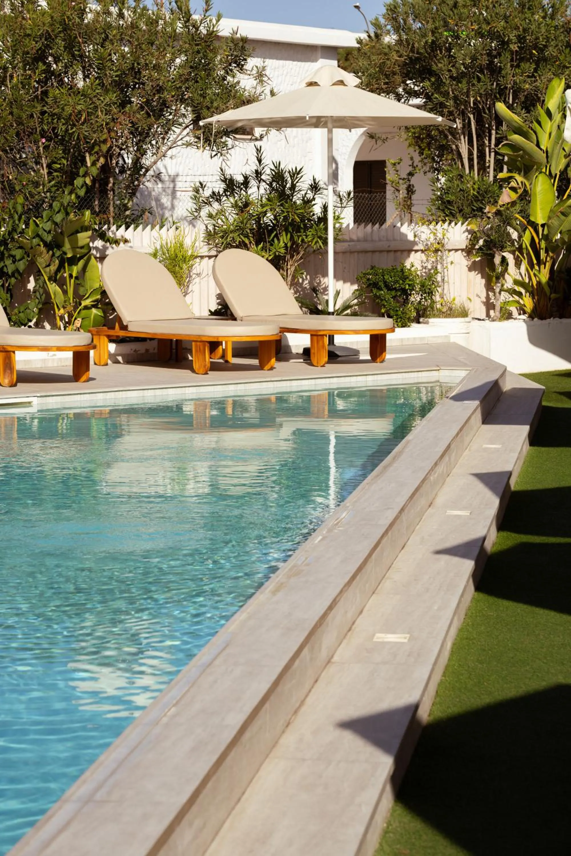 Swimming pool in Blue Harbour Boutique