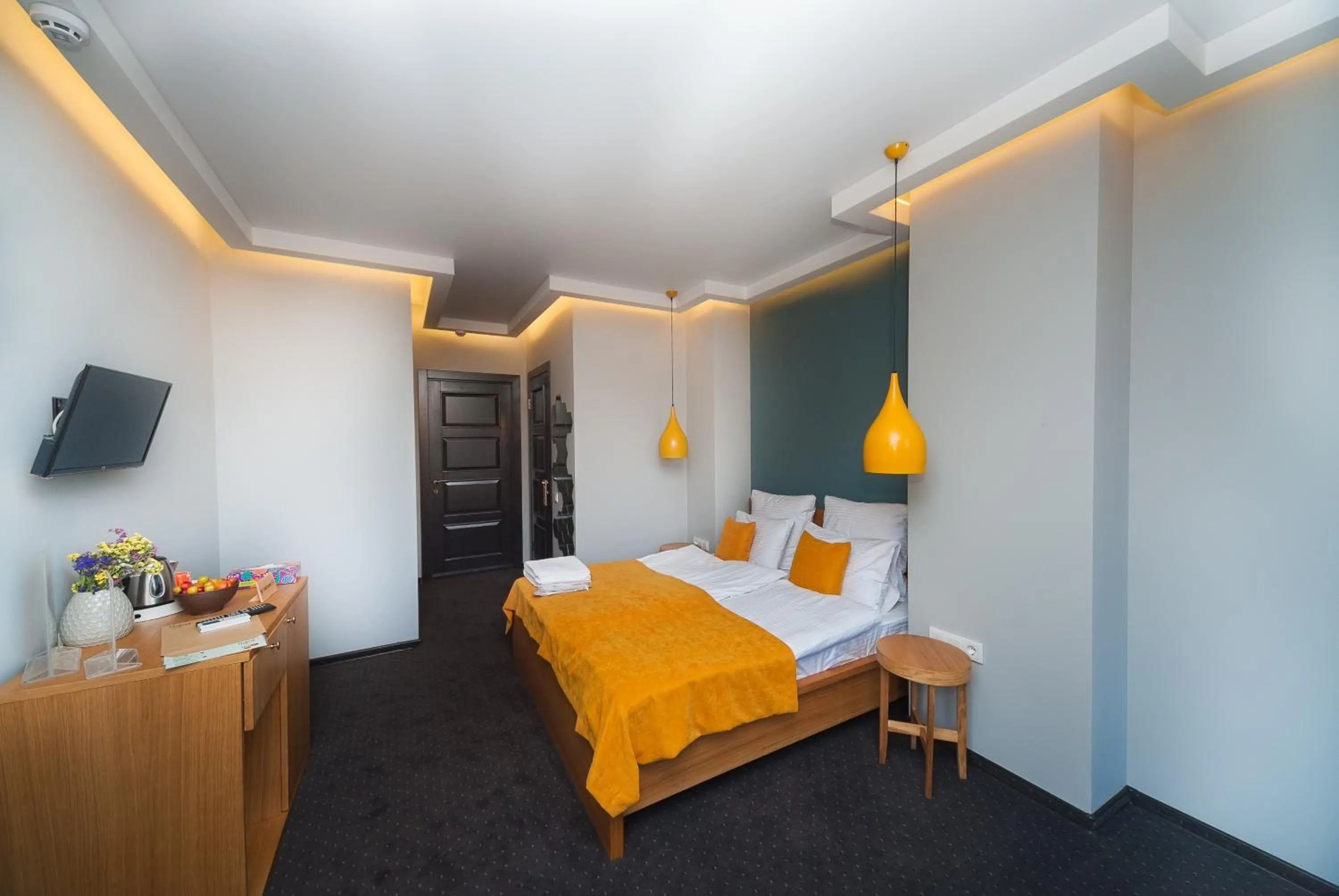 Bed in Beehive Hotel