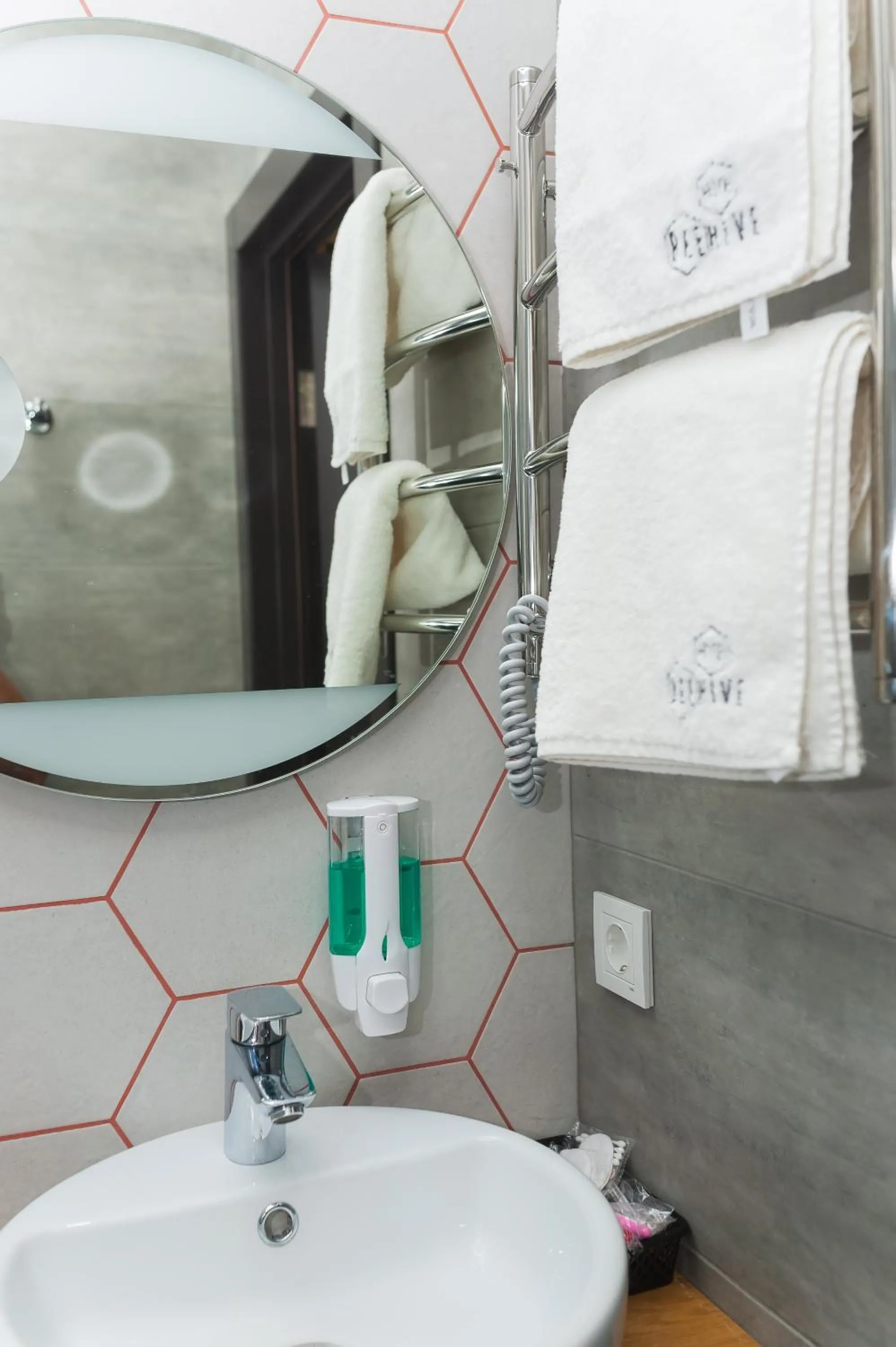 Shower in Beehive Hotel